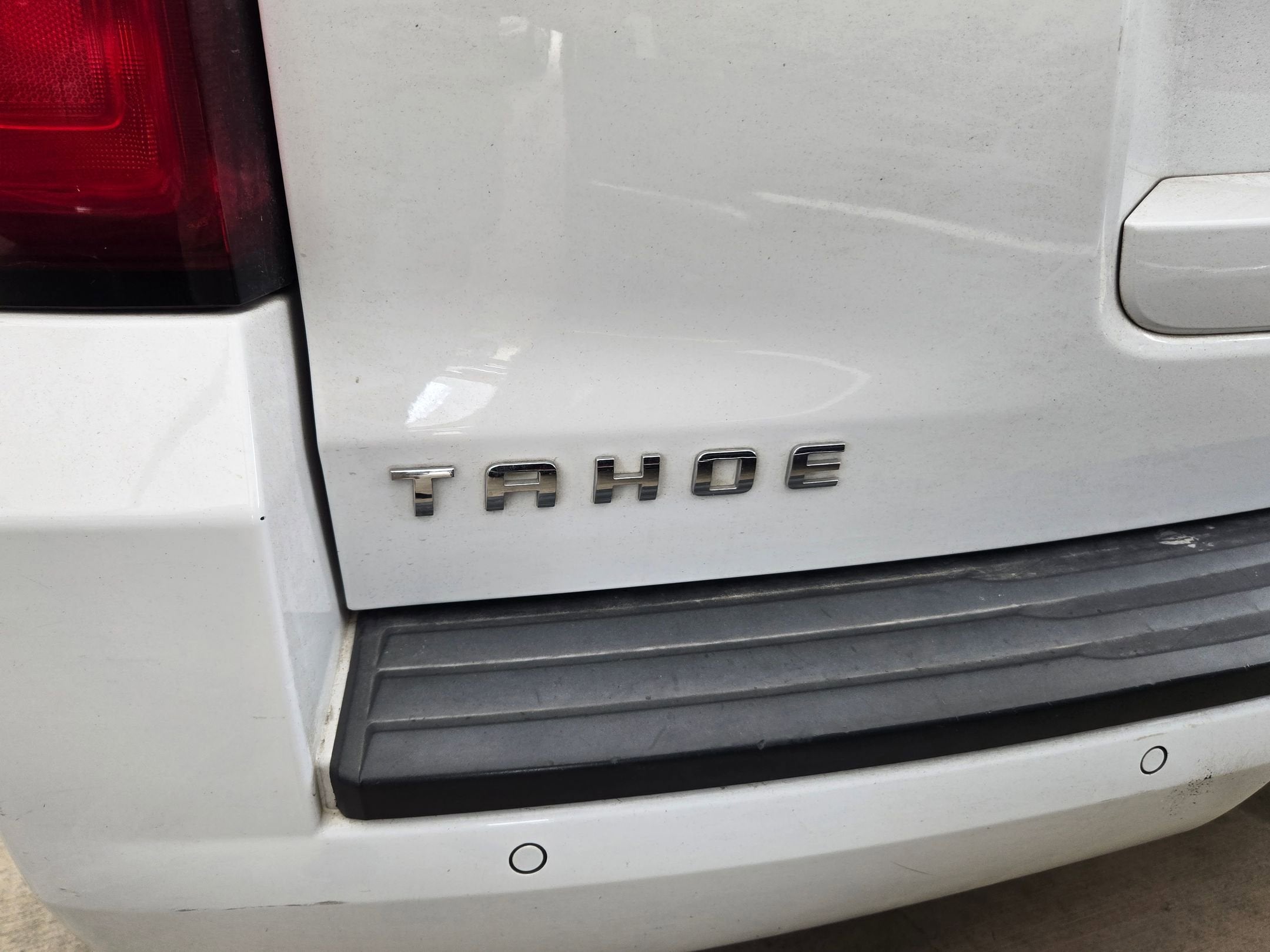 2018 Chevrolet TAHOE LT