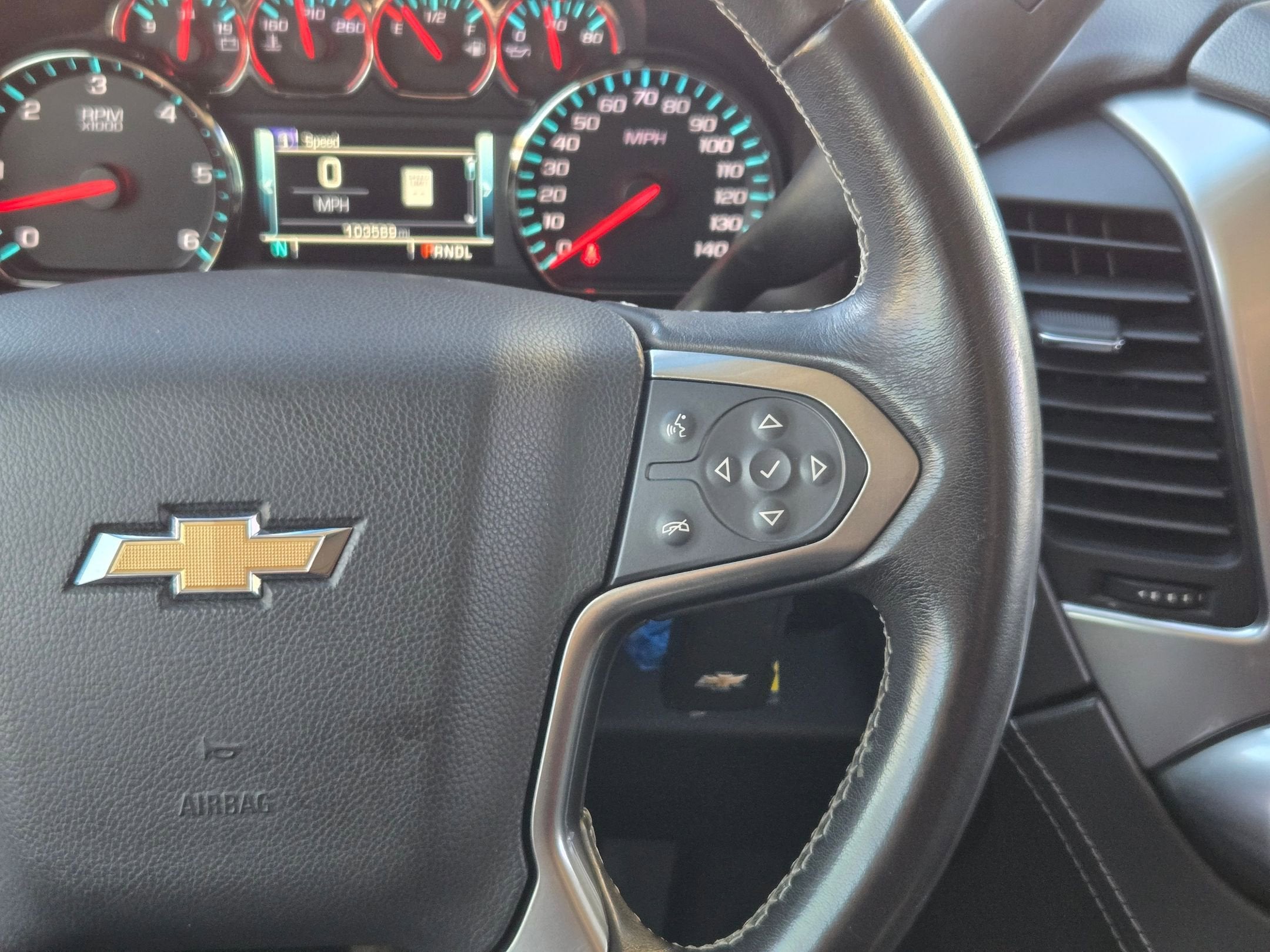 2019 Chevrolet TAHOE LT