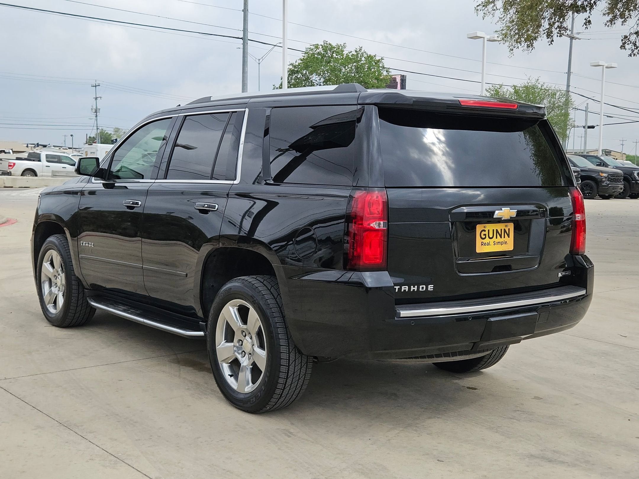 2017 Chevrolet TAHOE PREMIER