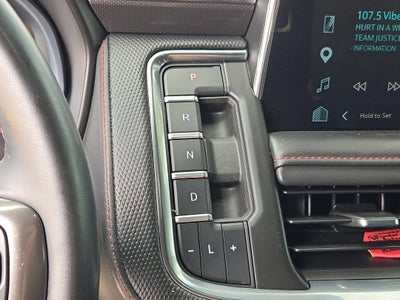 2023 Chevrolet SUBURBAN RST
