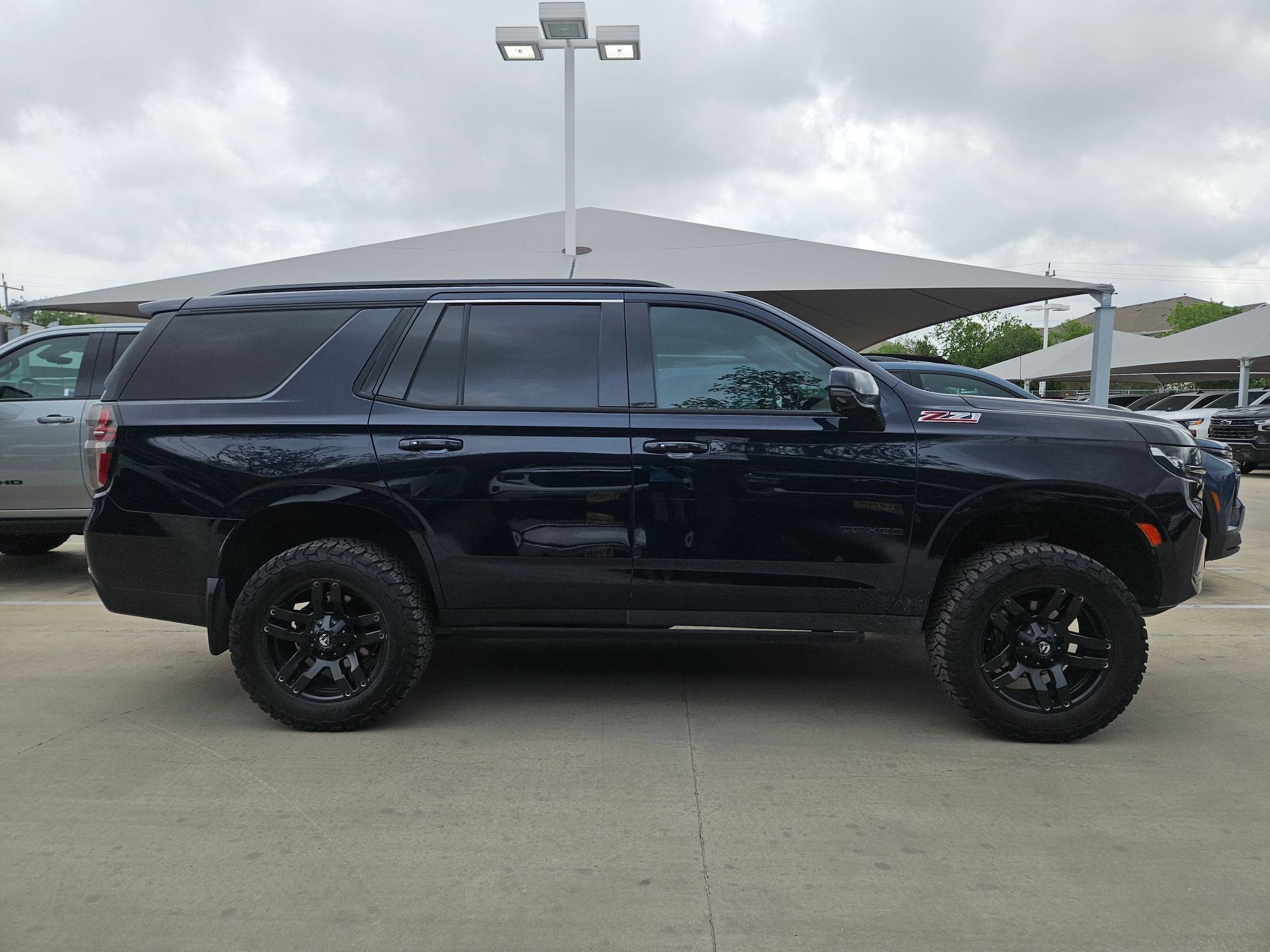 2021 Chevrolet TAHOE Z71