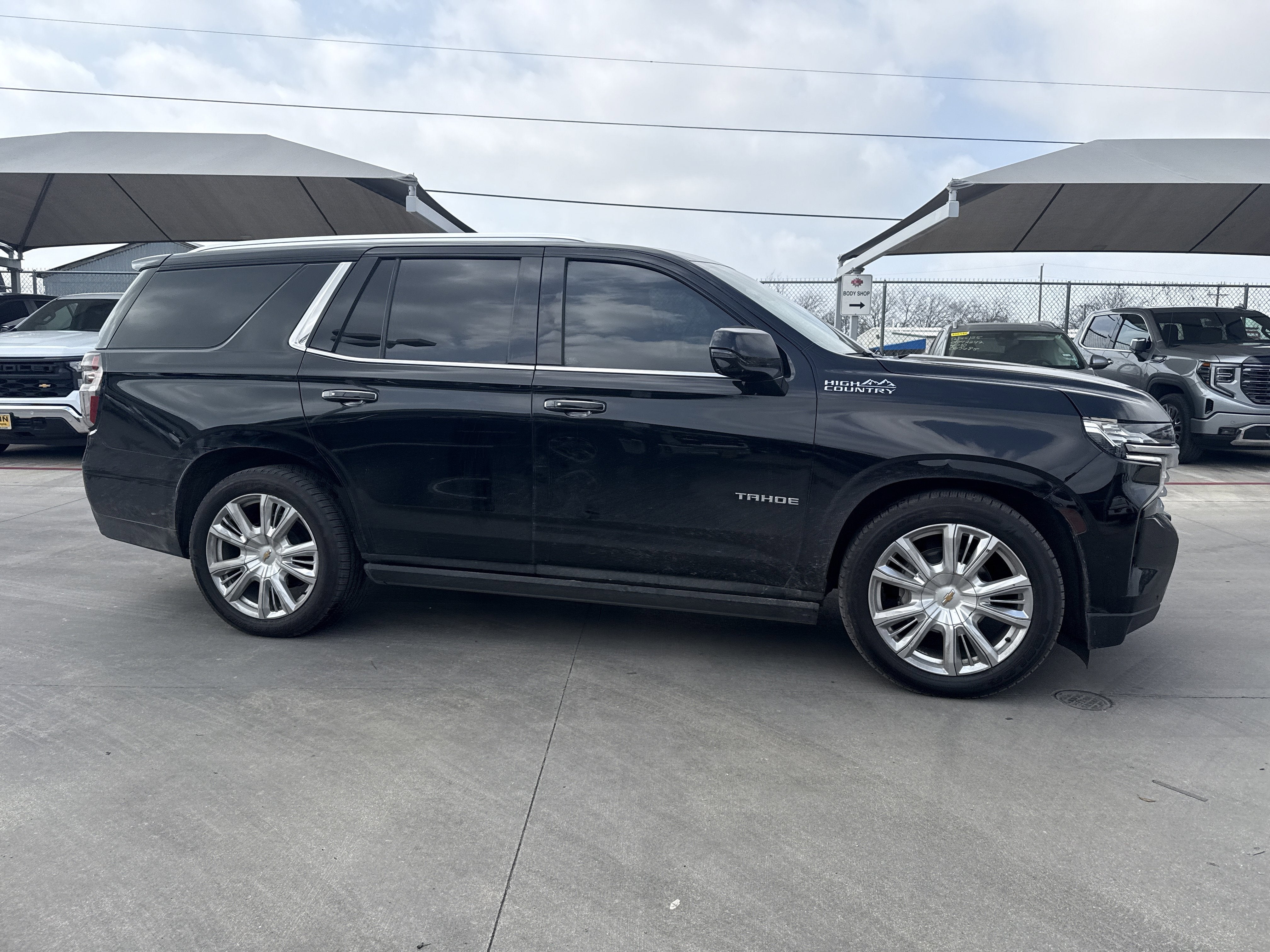 2022 Chevrolet TAHOE HIGH COUNTRY