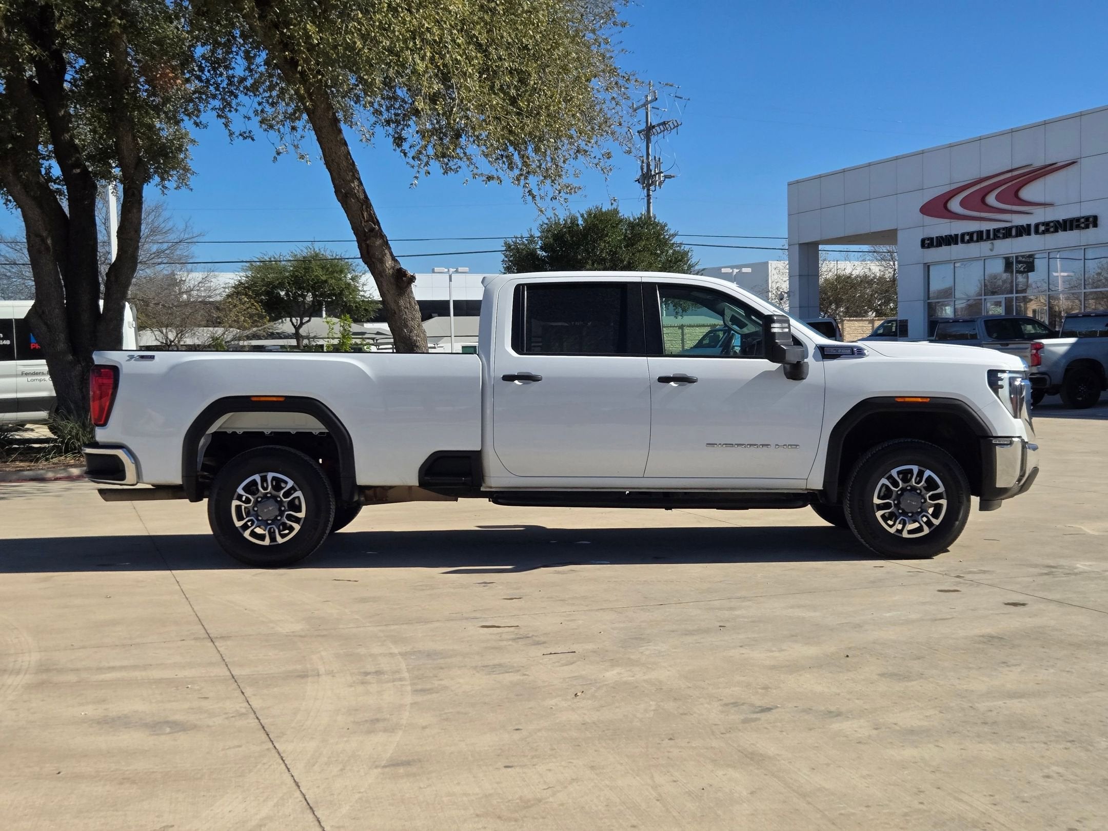 2024 GMC SIERRA 2500HD CC PRO