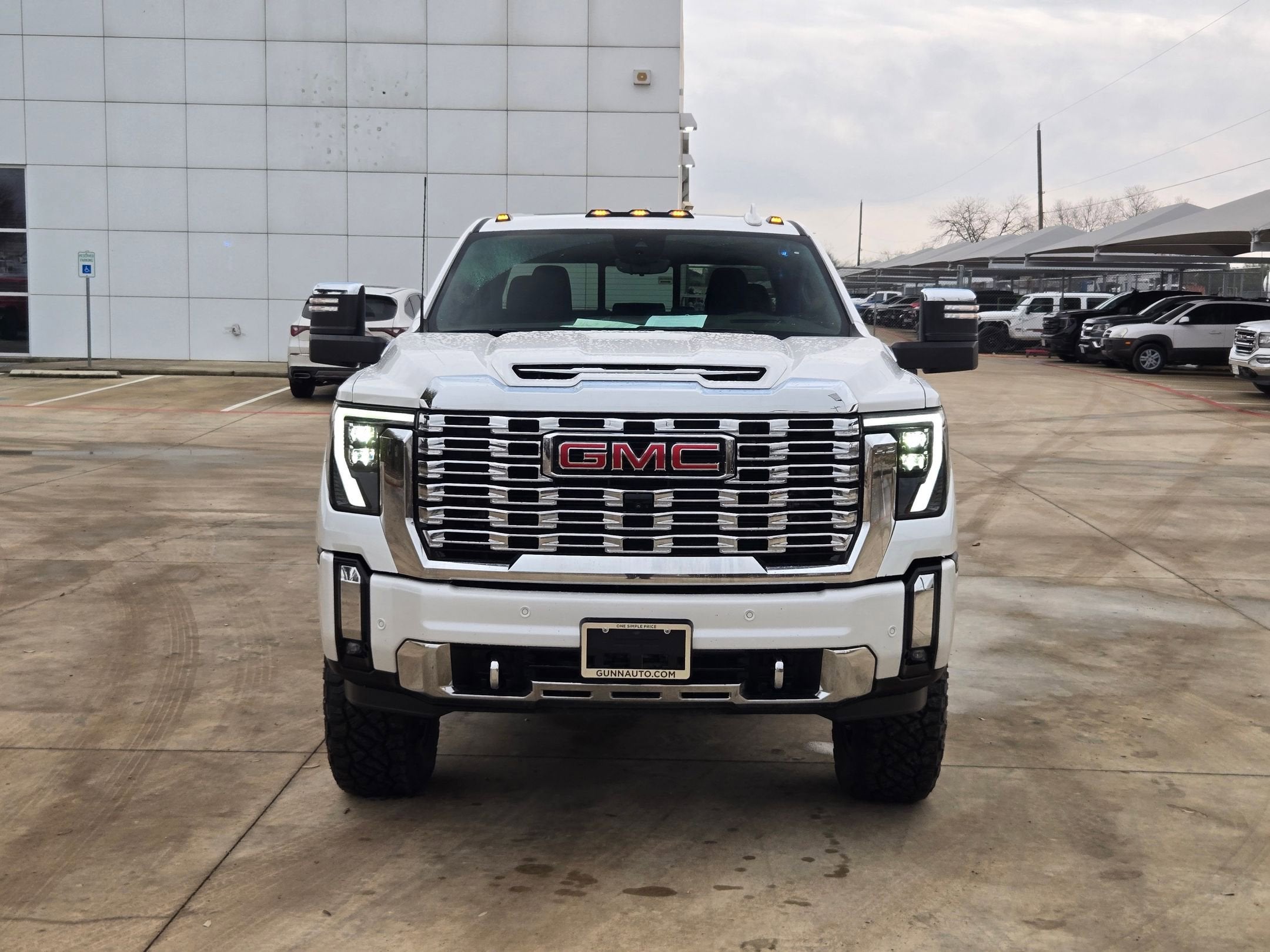 2024 GMC SIERRA 3500HD SRW DENALI