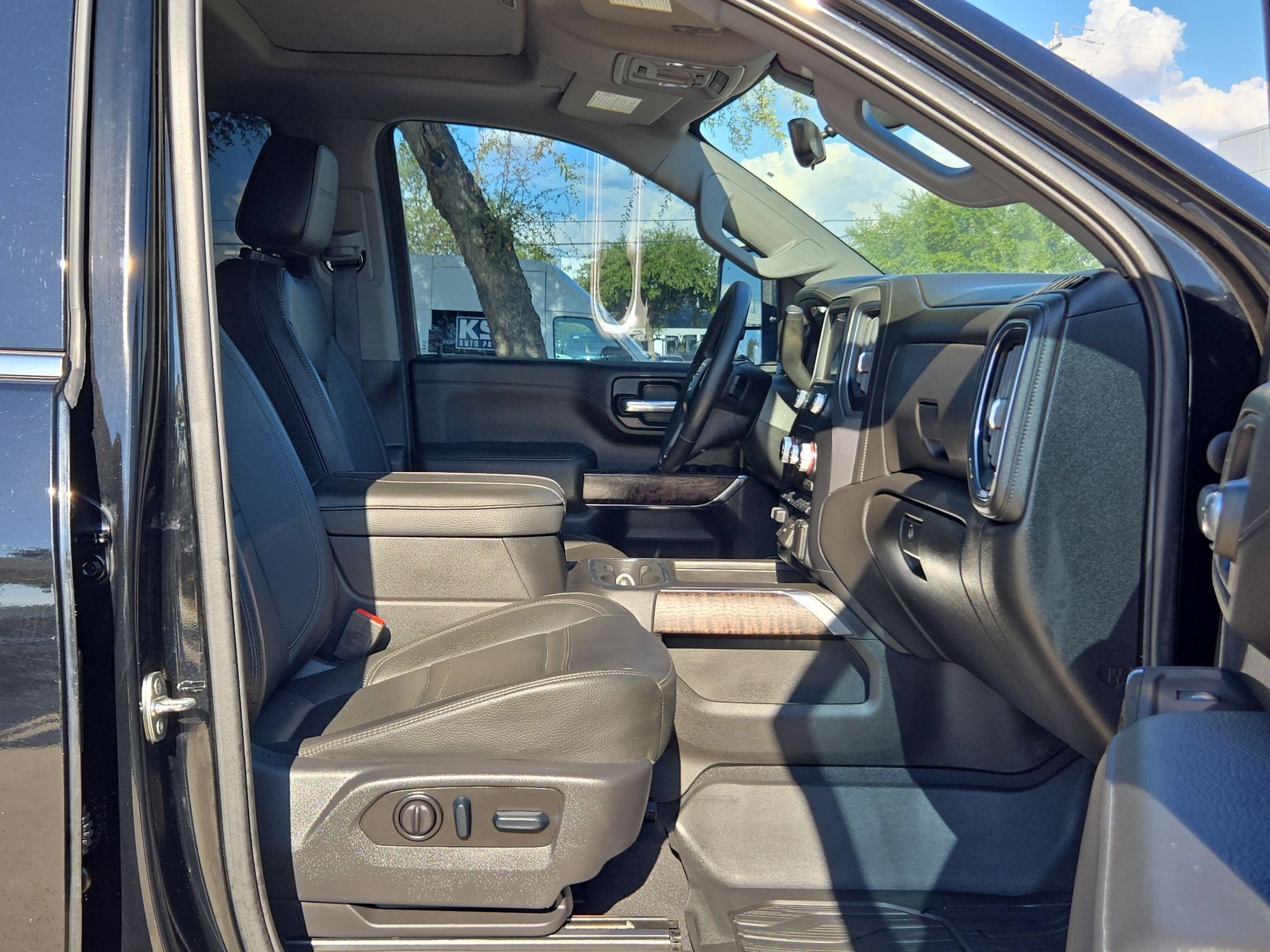 2023 GMC SIERRA 3500HD DENALI