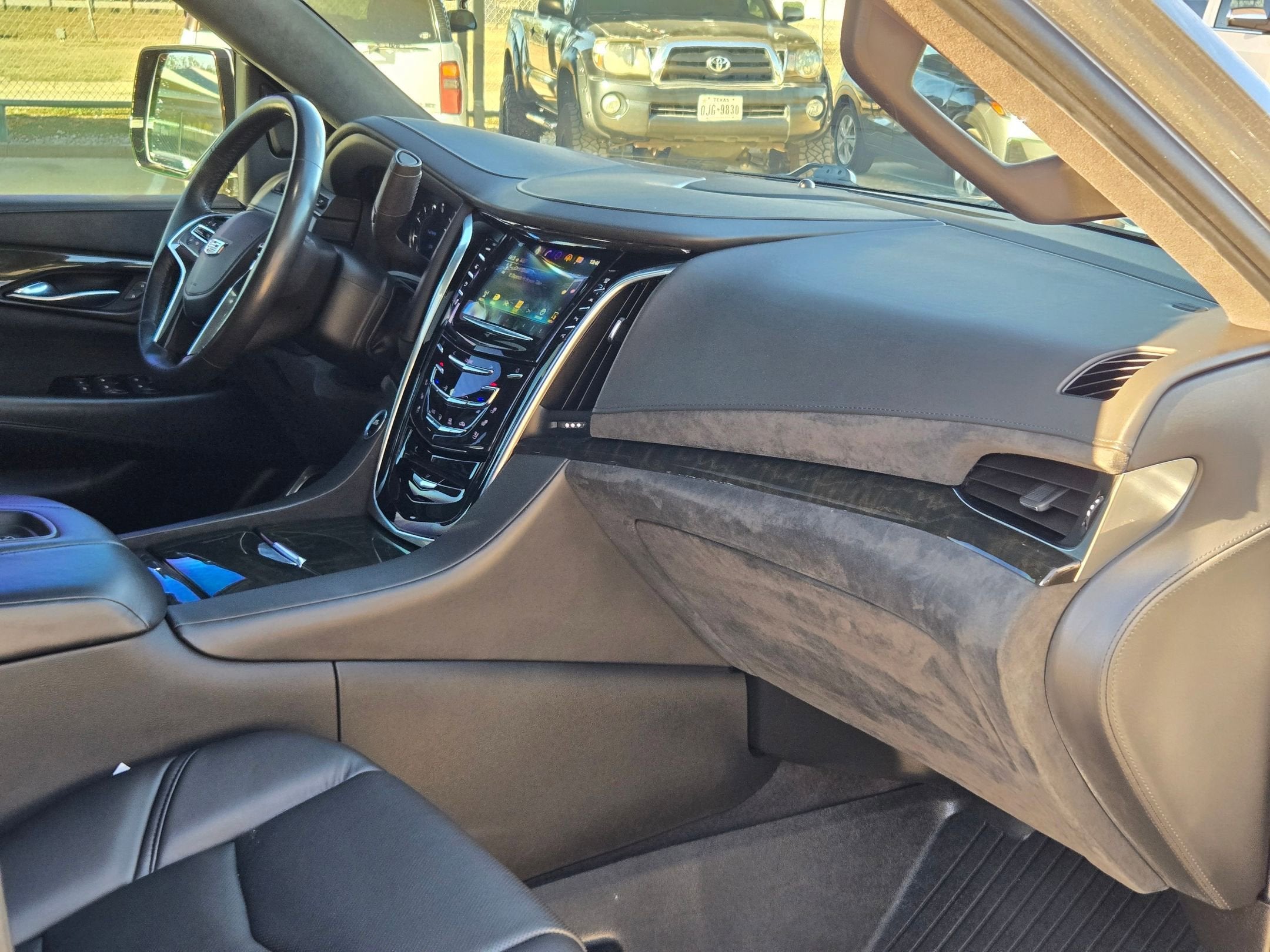 2020 Cadillac ESCALADE PLATINUM