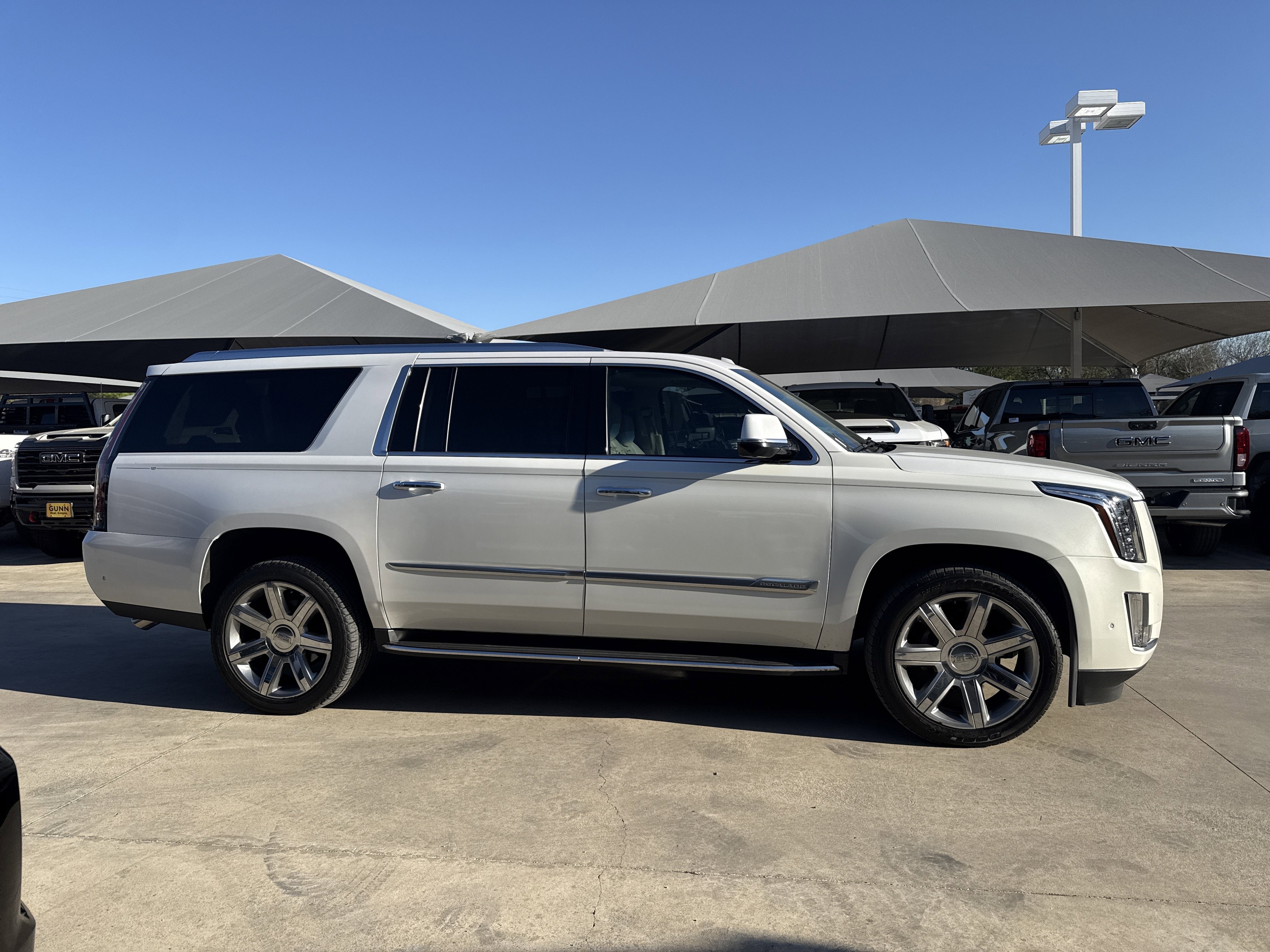 2018 Cadillac ESCALADE ESV ESV
