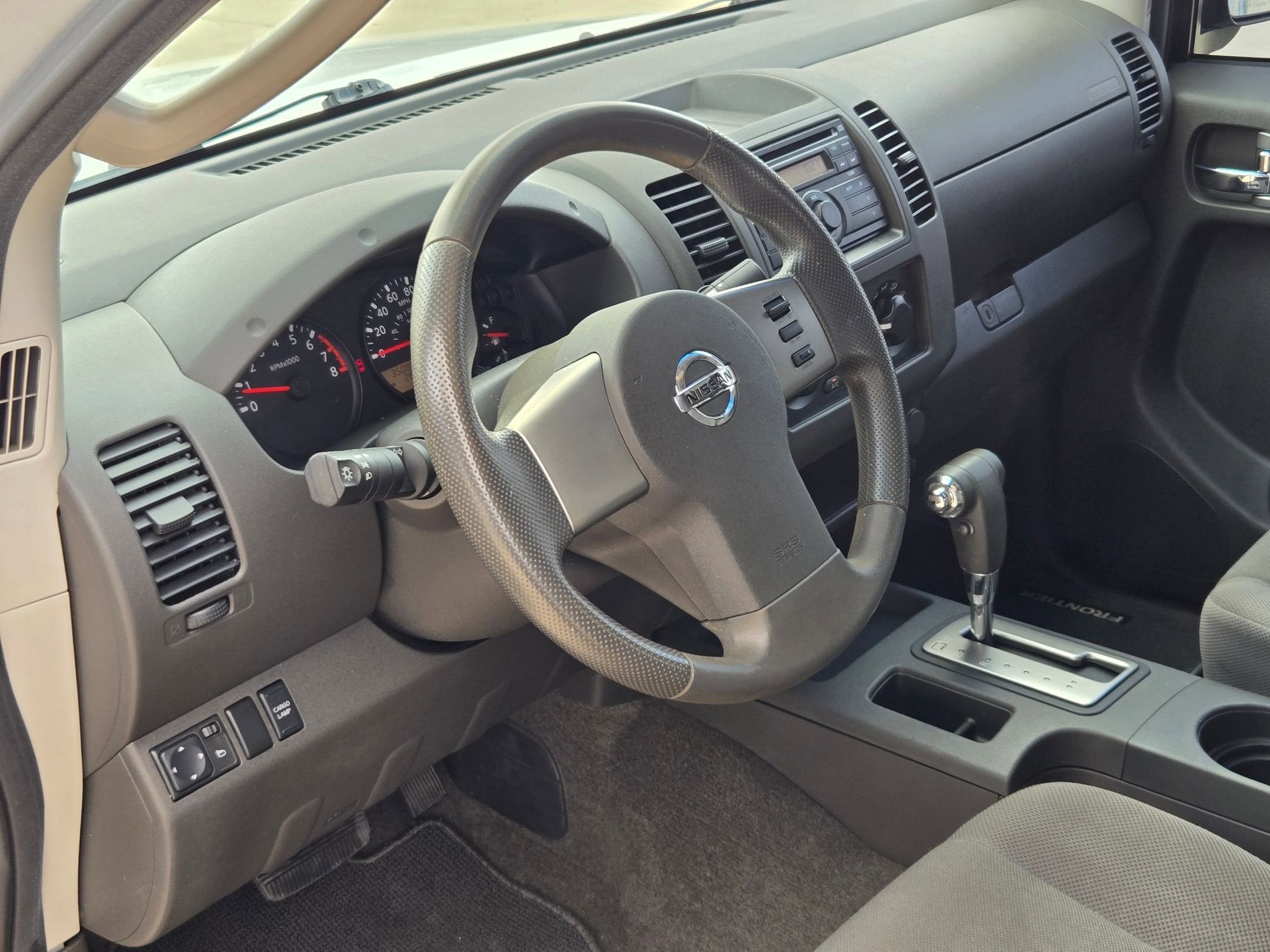 2009 Nissan FRONTIER SE