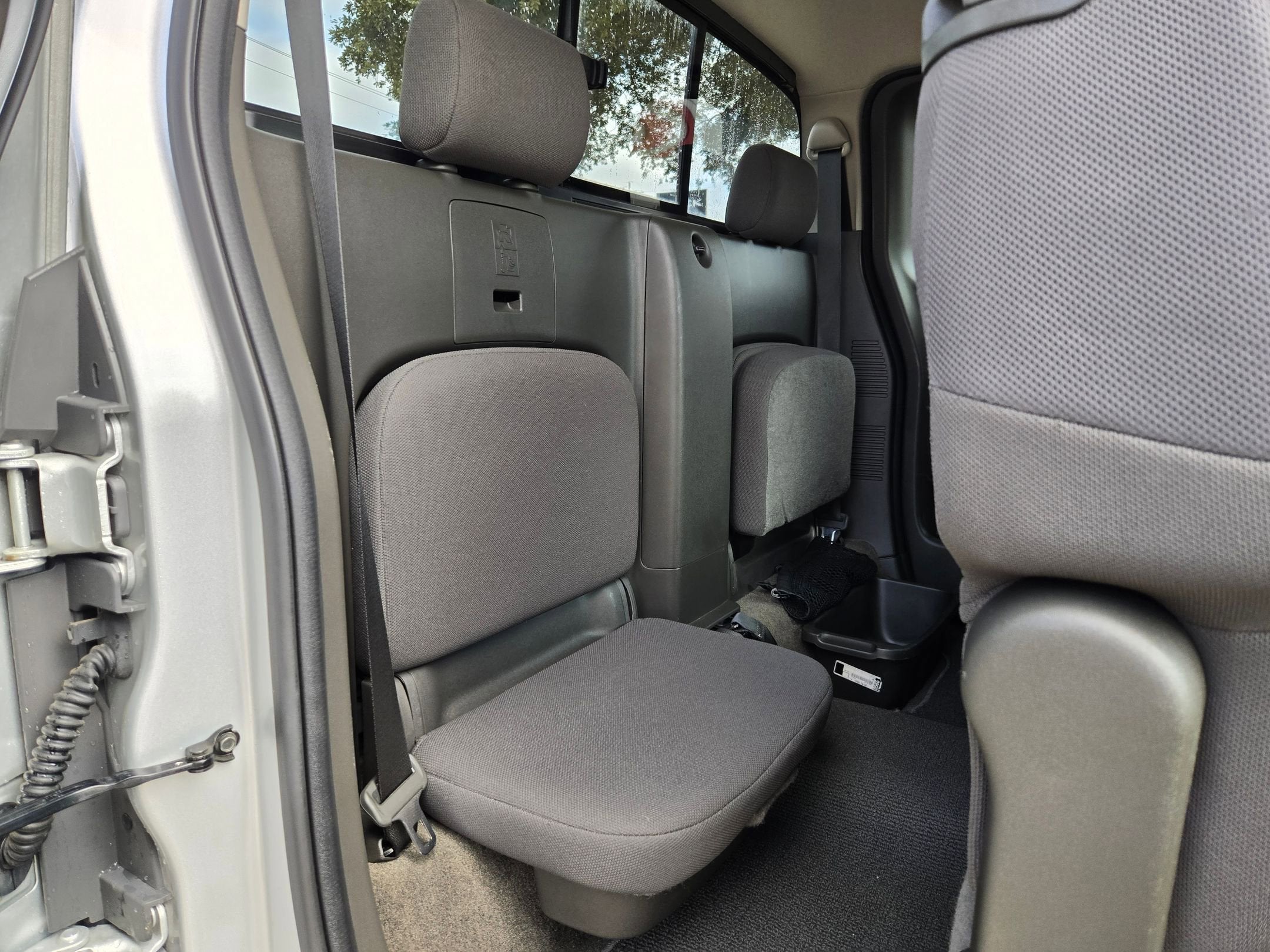 2009 Nissan FRONTIER SE