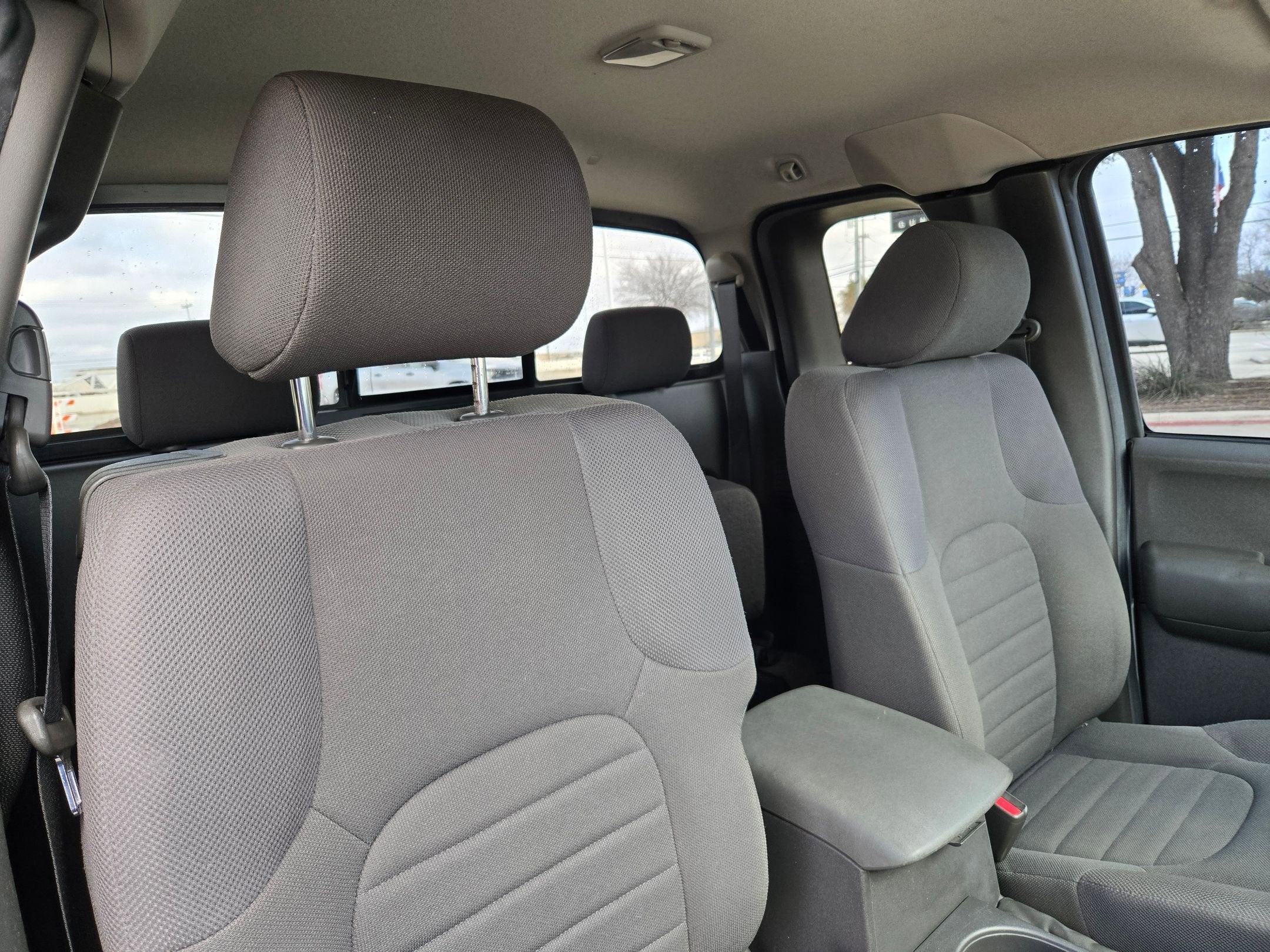 2009 Nissan FRONTIER SE