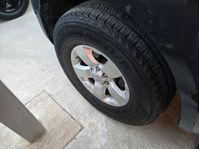 2012 Nissan FRONTIER SV