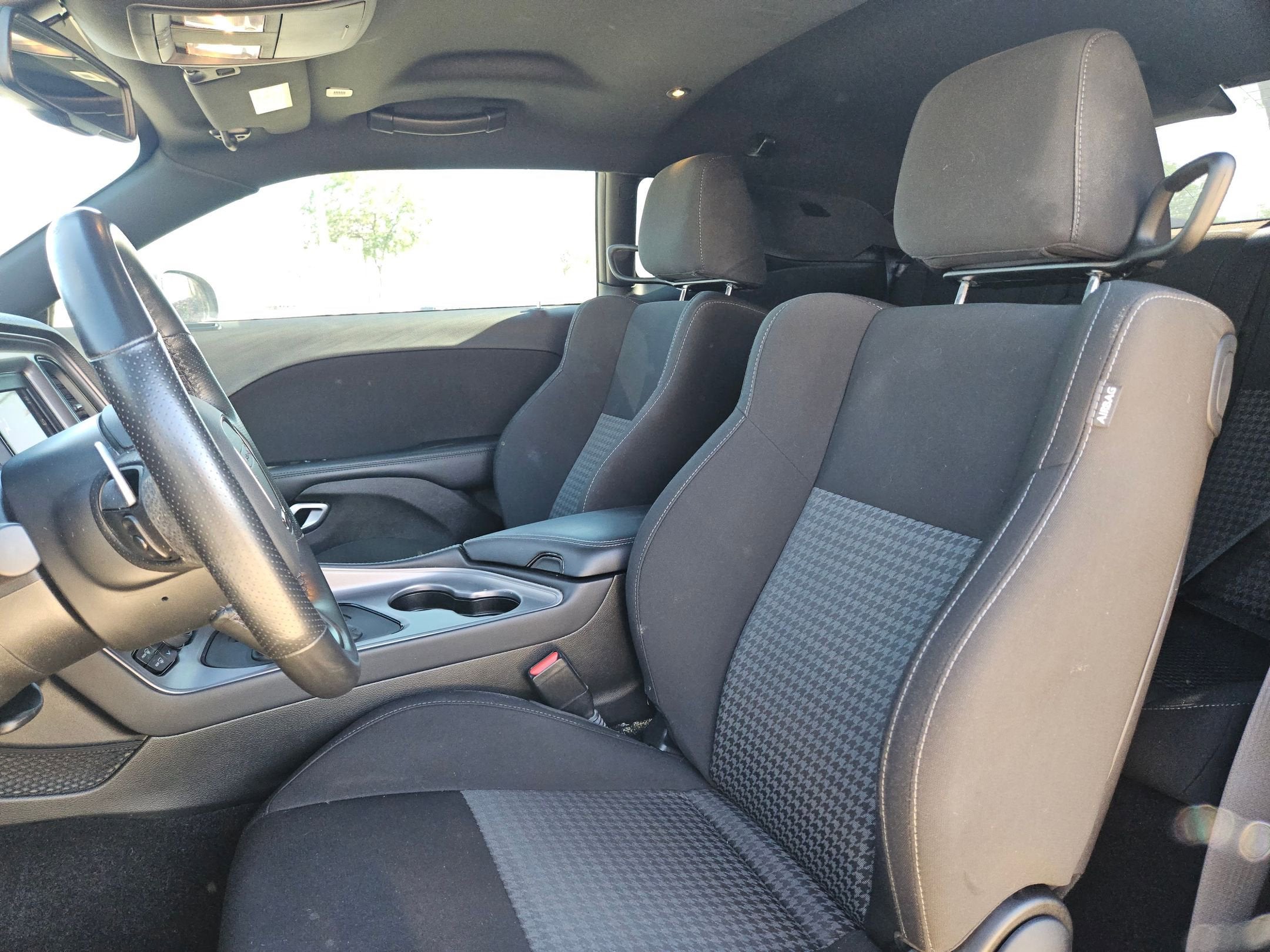 2023 Dodge CHALLENGER R/T