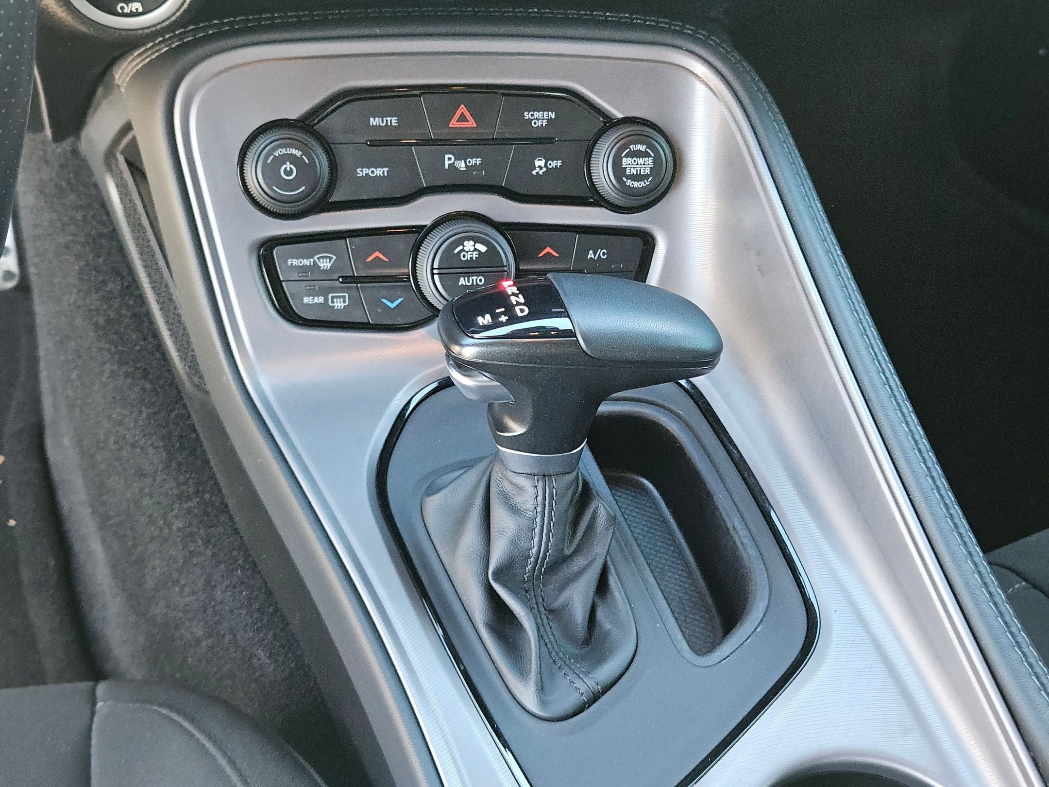 2023 Dodge CHALLENGER R/T