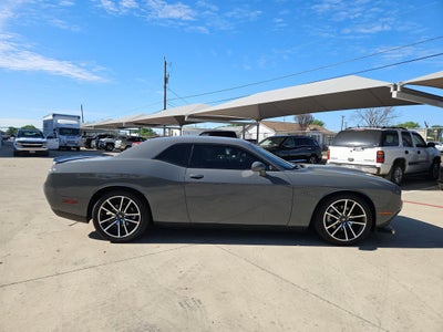 2023 Dodge CHALLENGER R/T