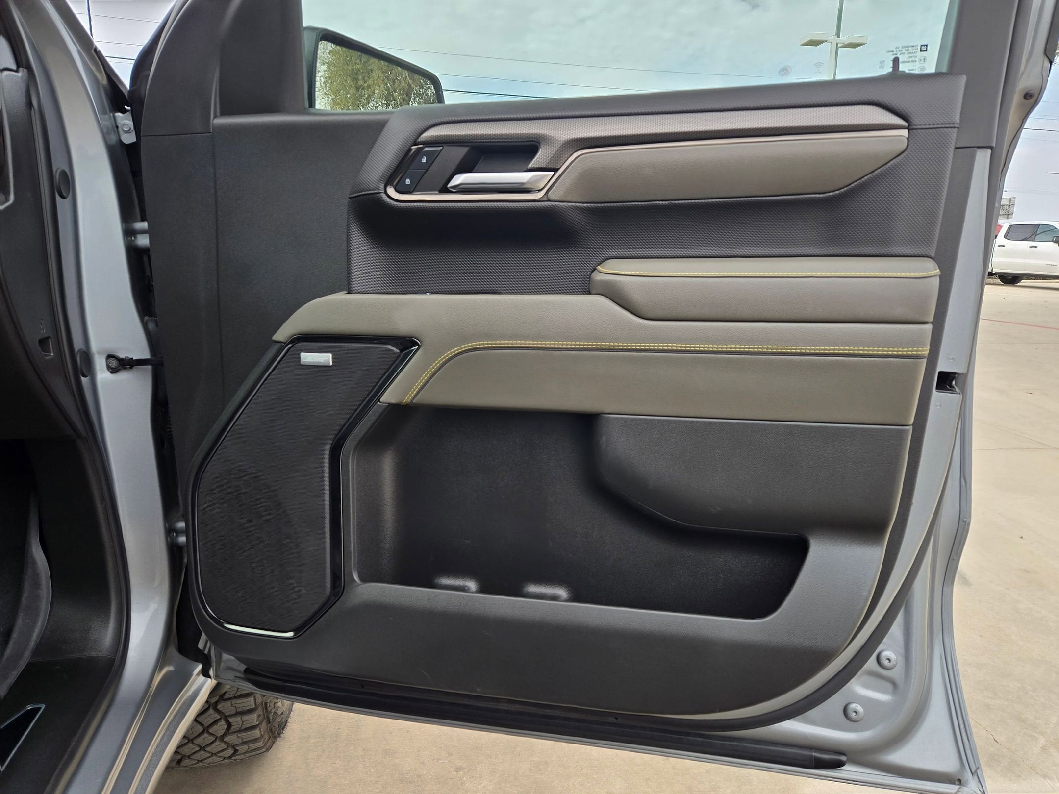 2024 Chevrolet SILVERADO ZR2