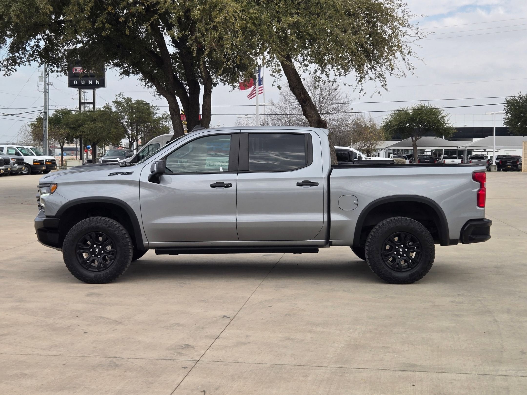2024 Chevrolet SILVERADO ZR2