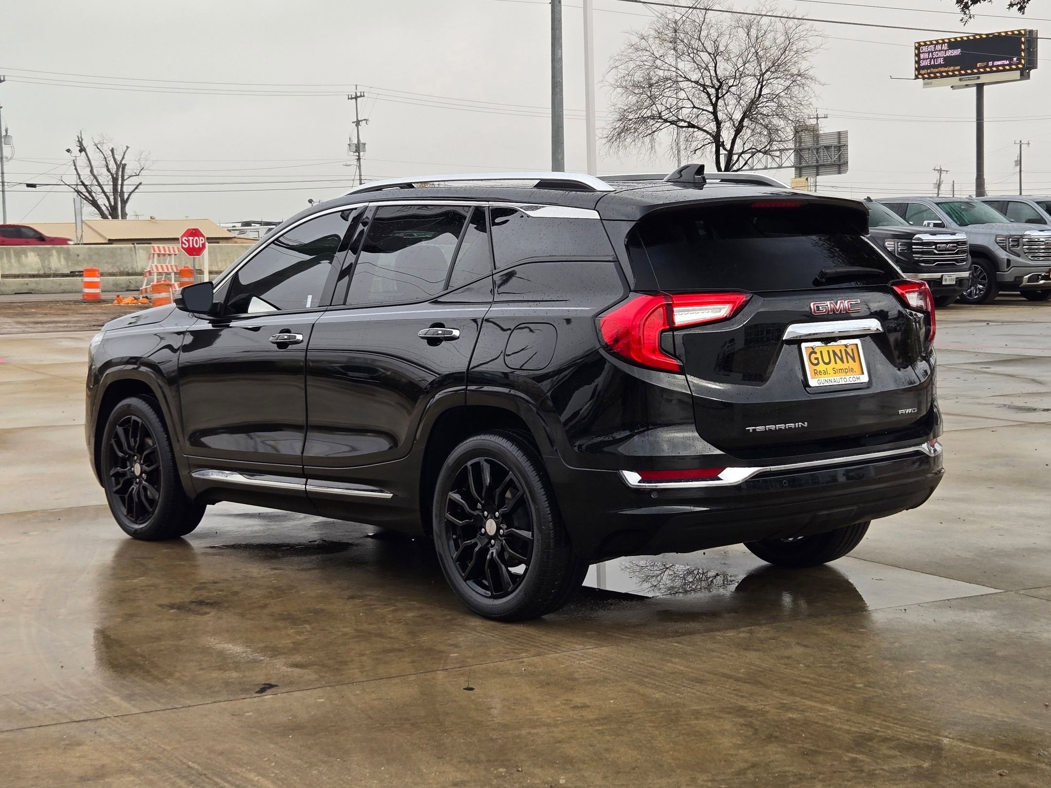 2023 GMC TERRAIN DENALI