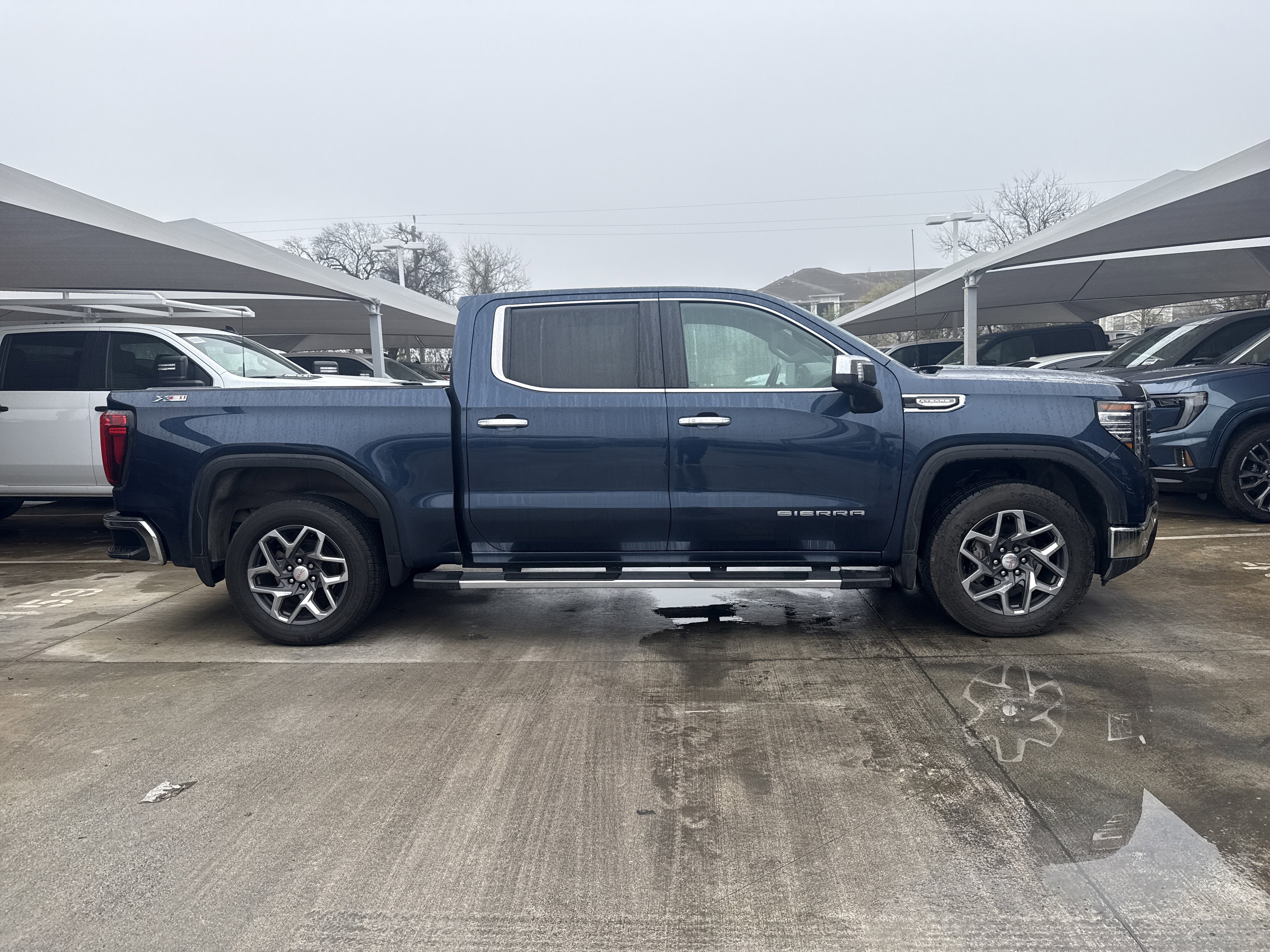 2022 GMC SIERRA 1500 SLT