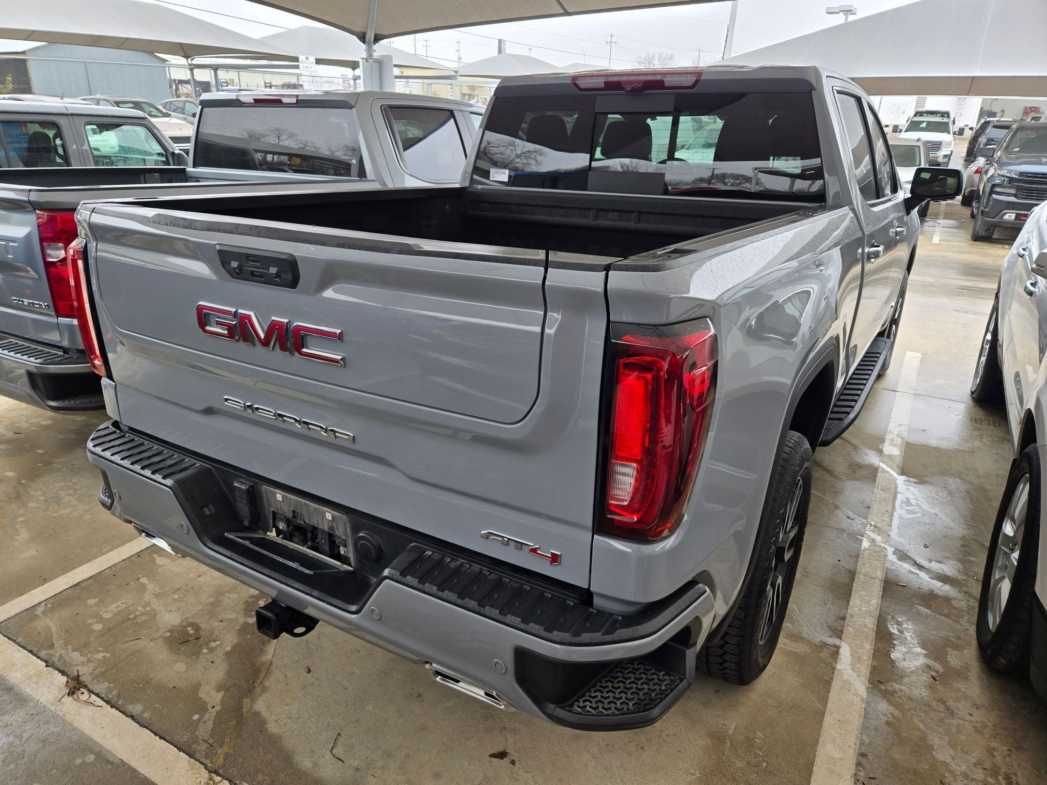 2024 GMC SIERRA 1500 AT4