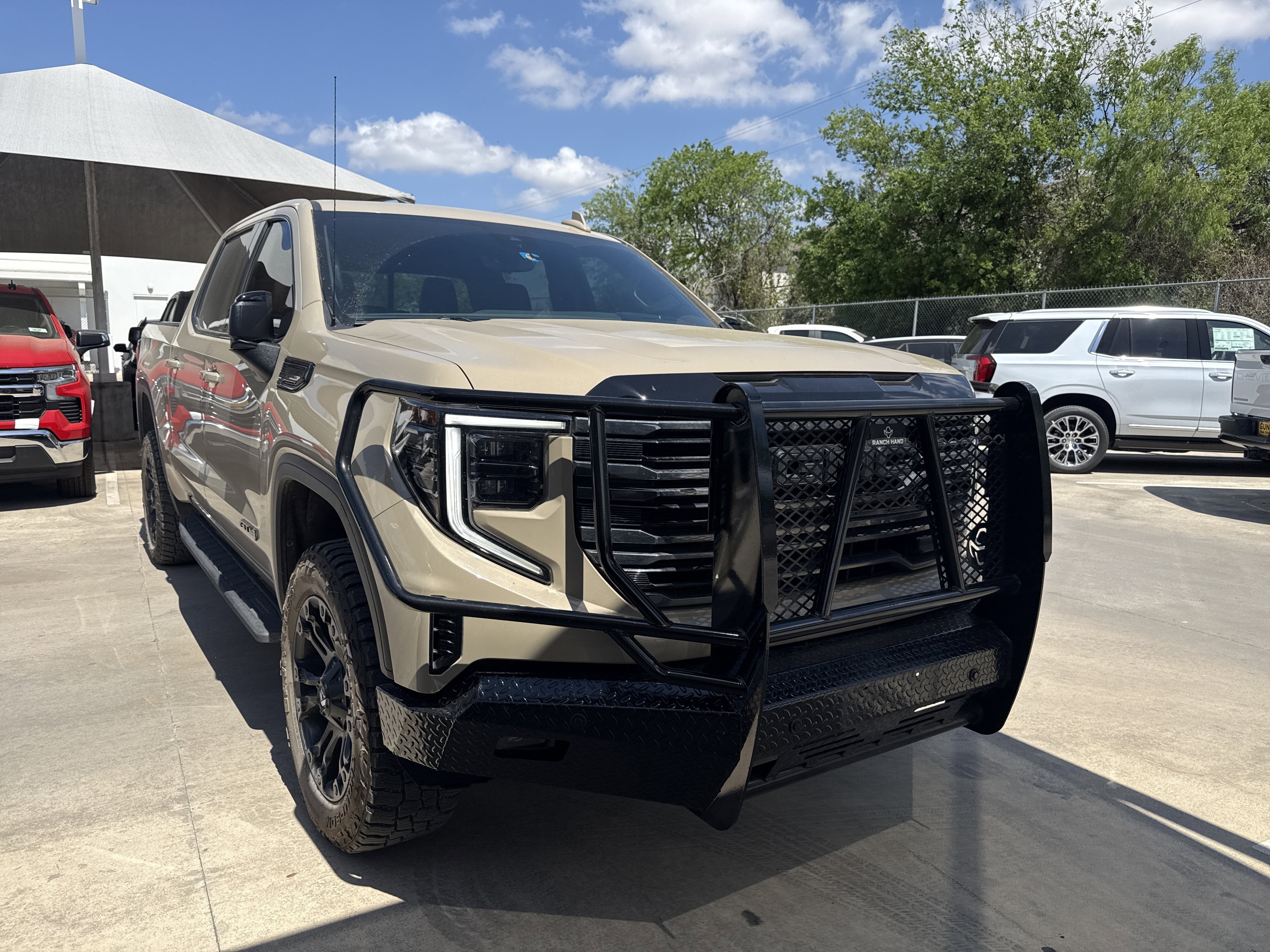 2022 GMC SIERRA 1500 AT4