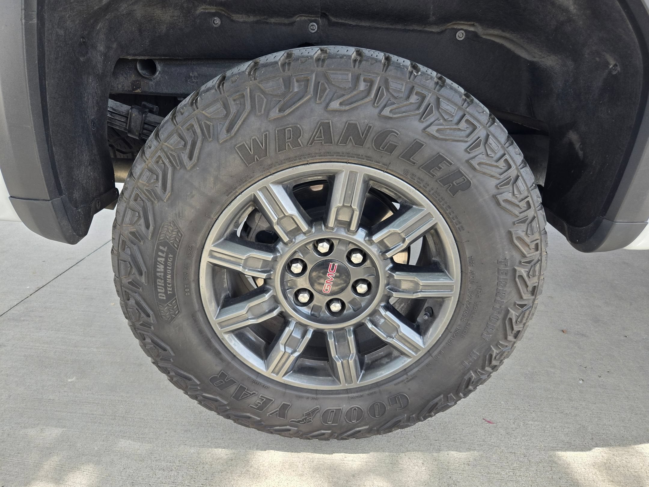 2024 GMC SIERRA 1500 AT4X