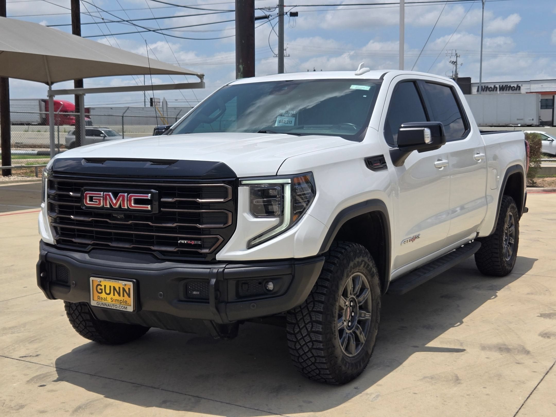 2024 GMC SIERRA 1500 AT4X