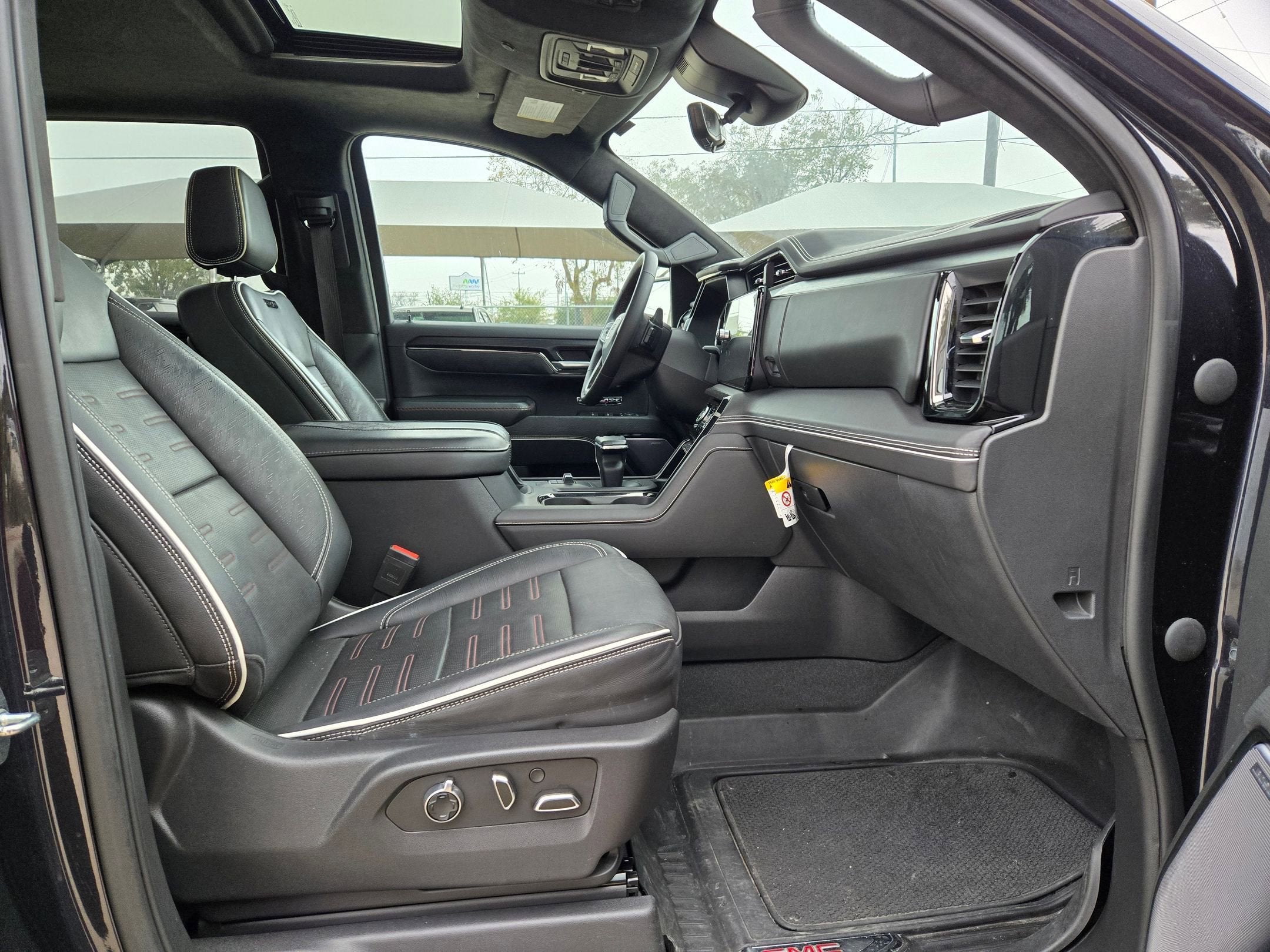 2023 GMC SIERRA 1500 AT4X