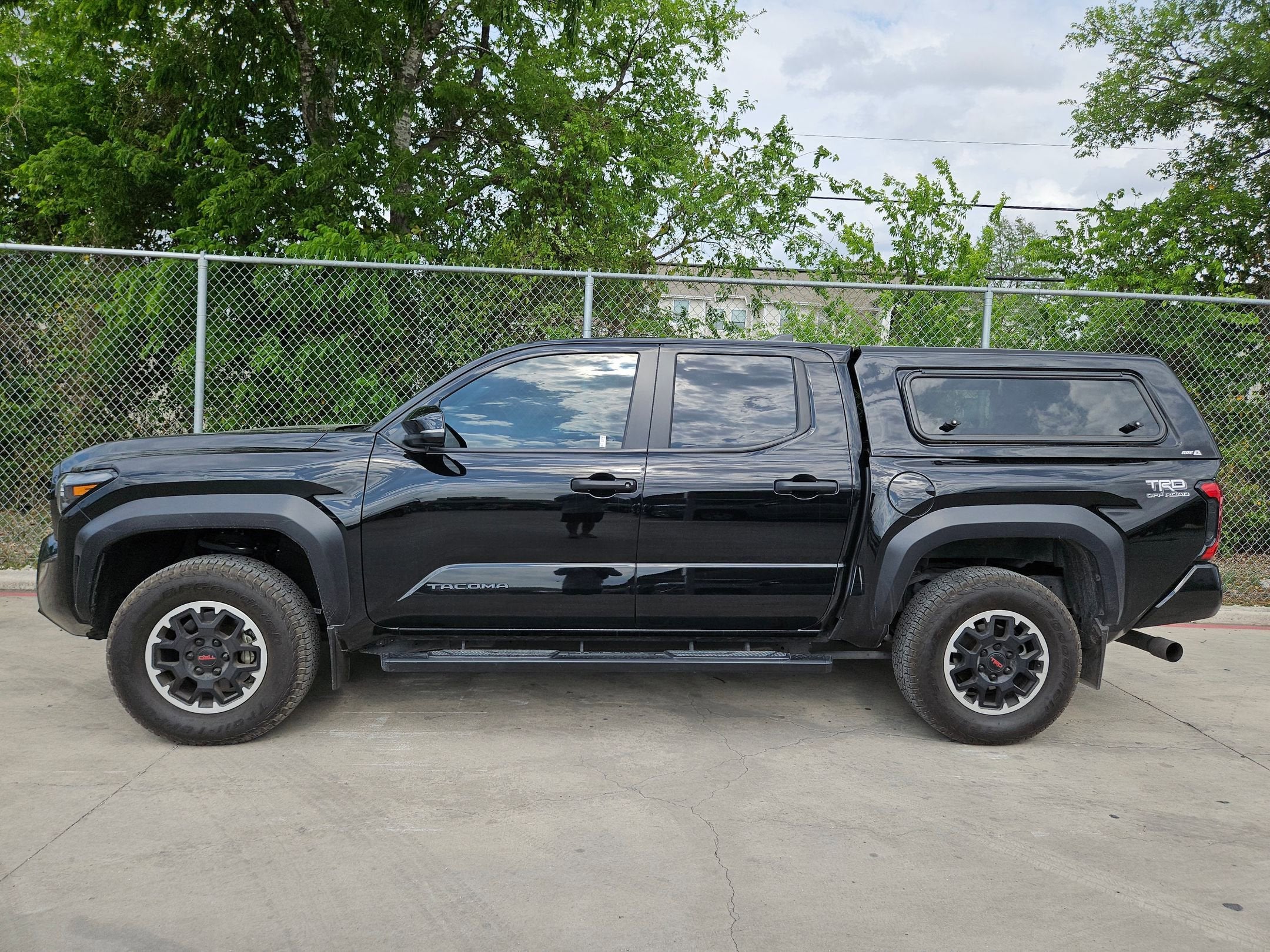 2024 Toyota TACOMA TRD