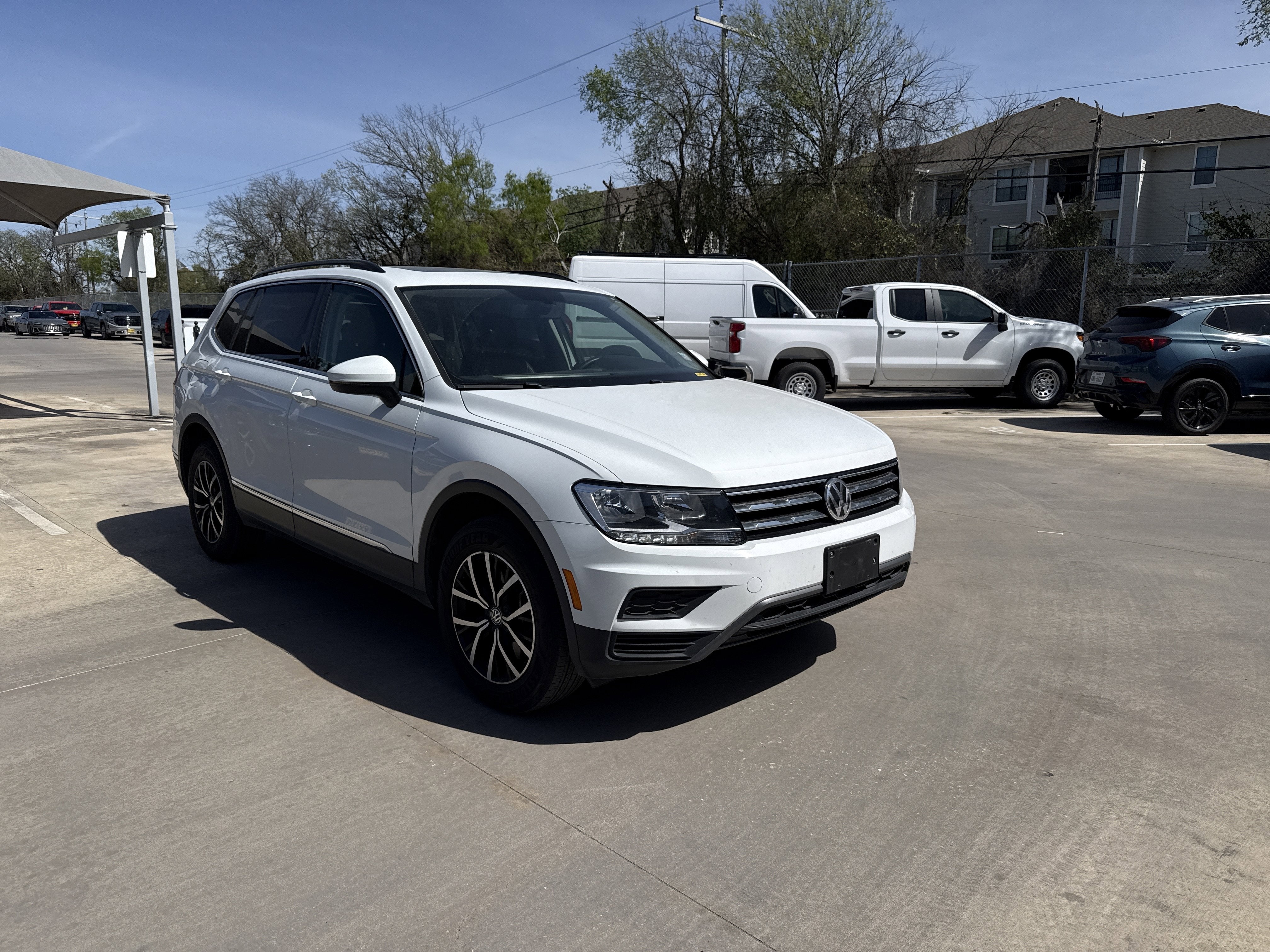 2021 Volkswagen TIGUAN SE SE