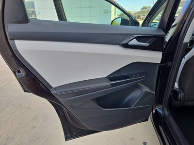 2025 Volkswagen TAOS S