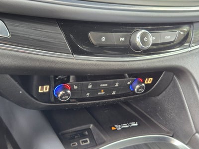 2024 Buick ENCLAVE LT