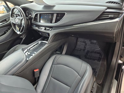 2024 Buick ENCLAVE LT