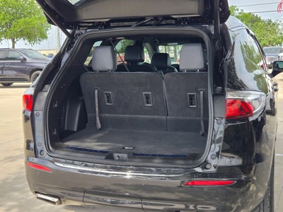 2024 Buick ENCLAVE LT