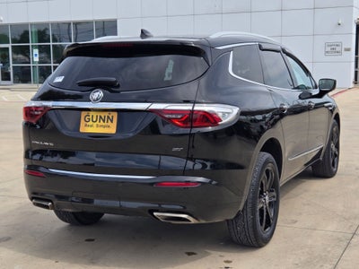 2024 Buick ENCLAVE LT