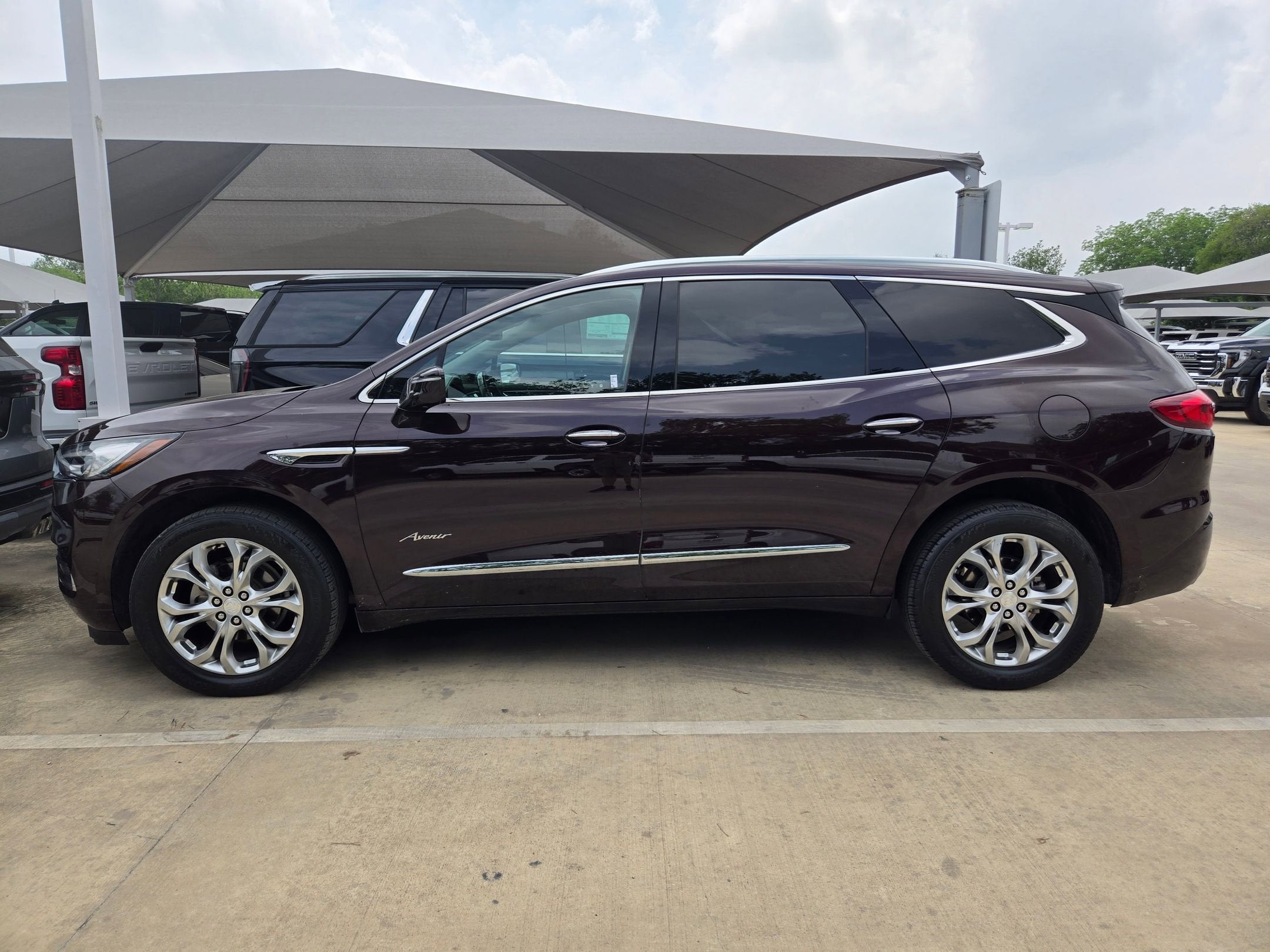 2020 Buick ENCLAVE AVENIR