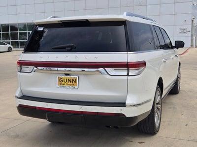 2022 Lincoln NAVIGATOR L RESERVE
