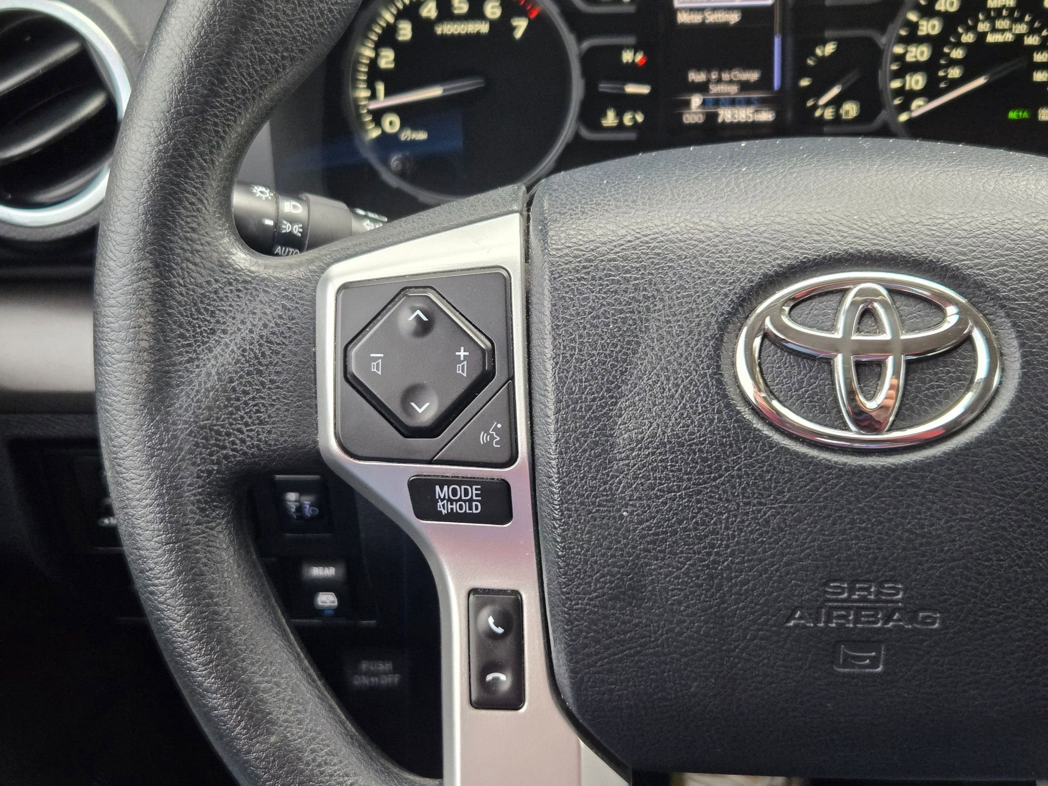 2019 Toyota TUNDRA SR5