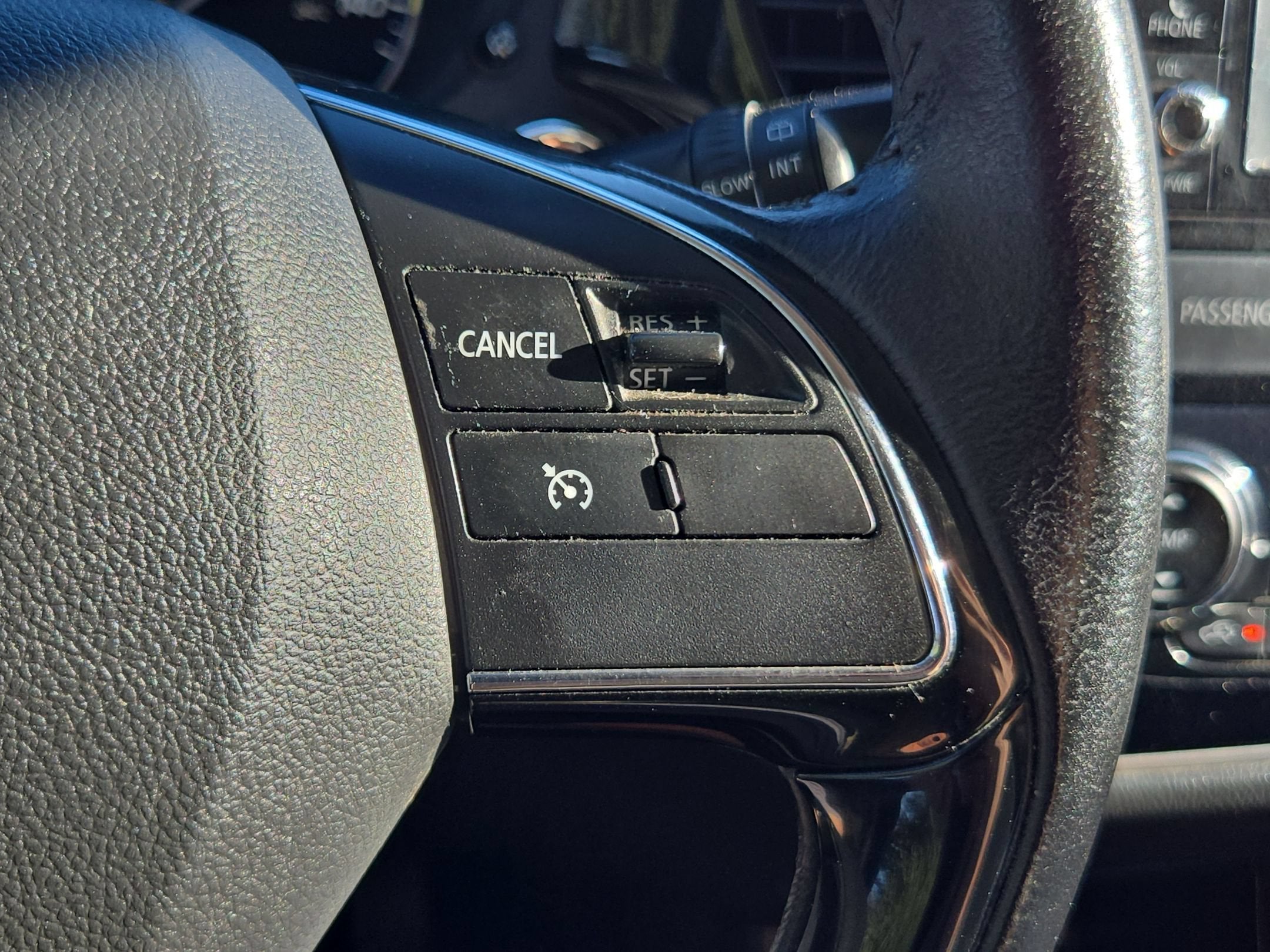 2016 Mitsubishi OUTLANDER SE SE