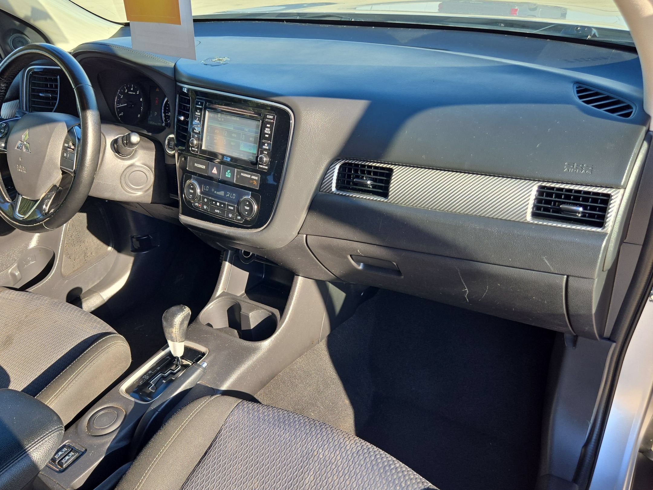 2016 Mitsubishi OUTLANDER SE SE