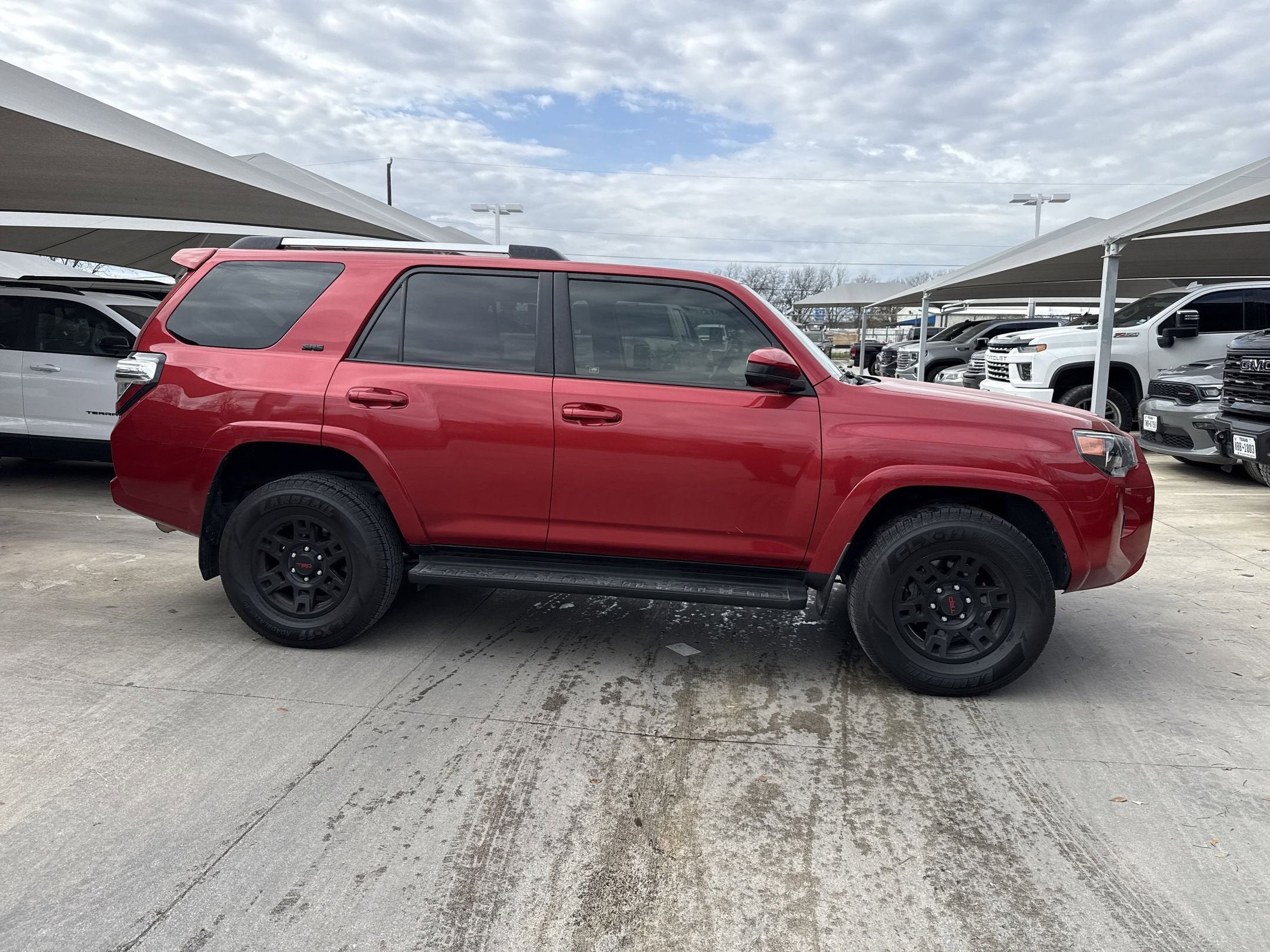 2020 Toyota 4RUNNER SR5