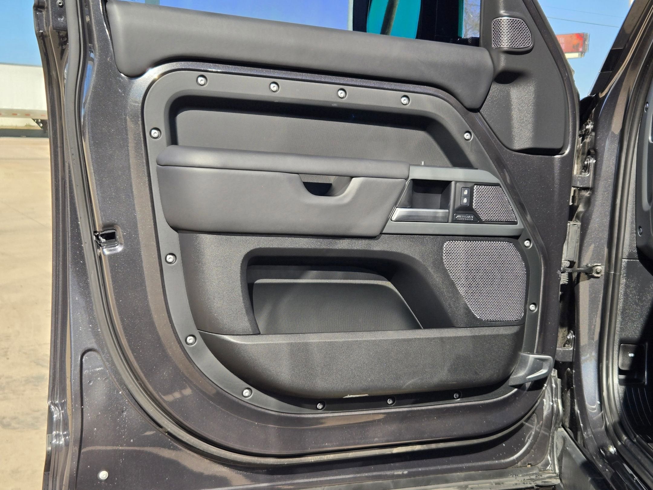 2024 Land Rover DEFENDER DEFENDER