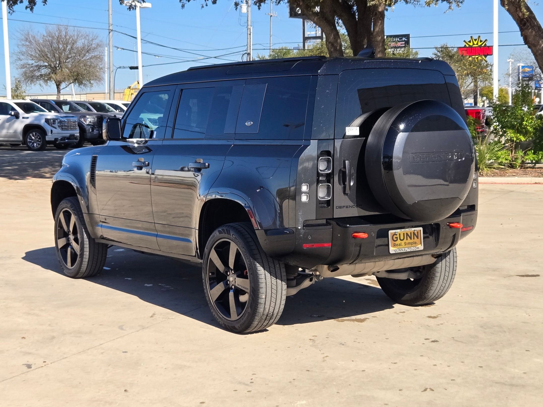 2024 Land Rover DEFENDER DEFENDER