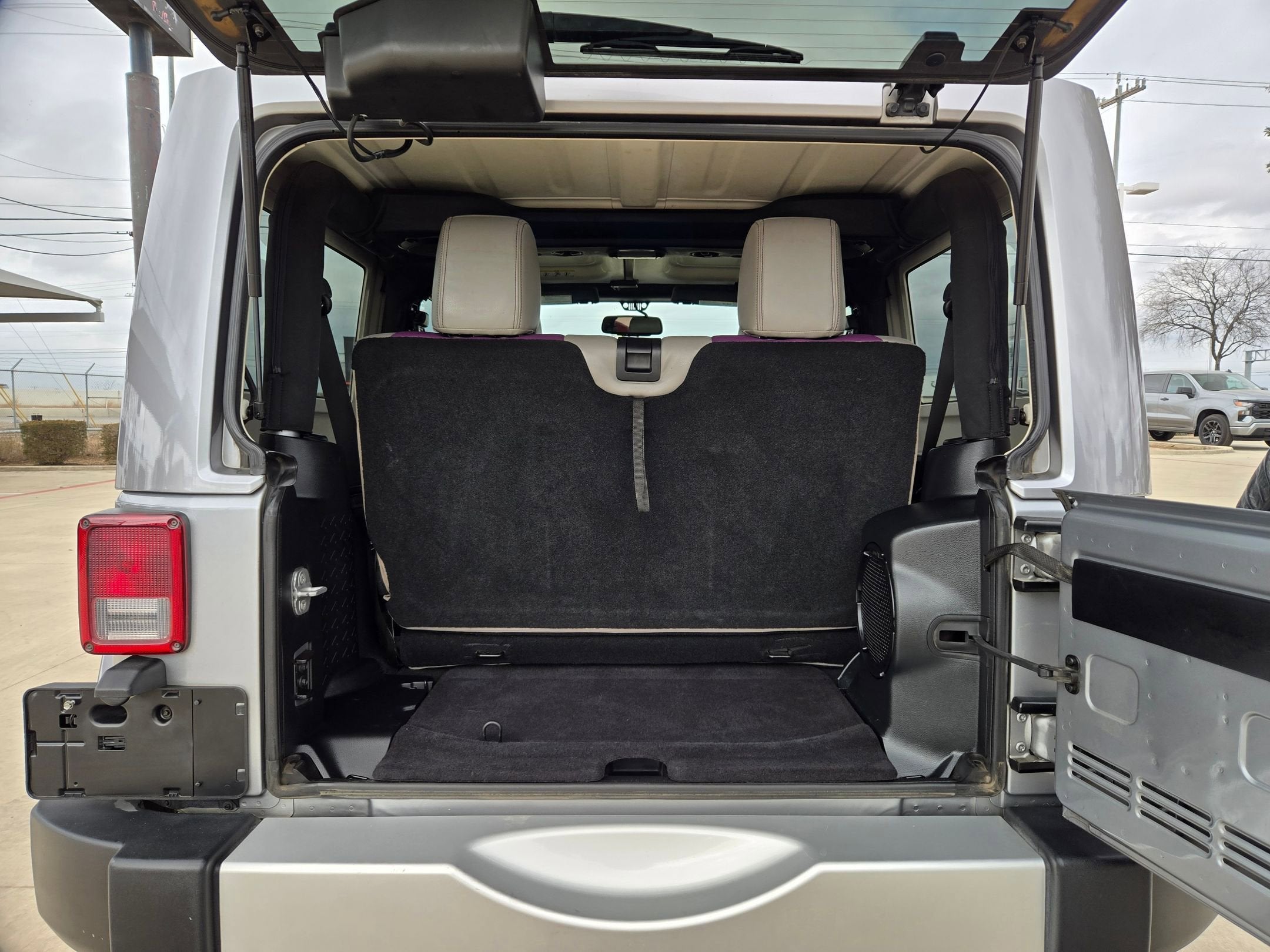 2014 Jeep Wrangler Sahara