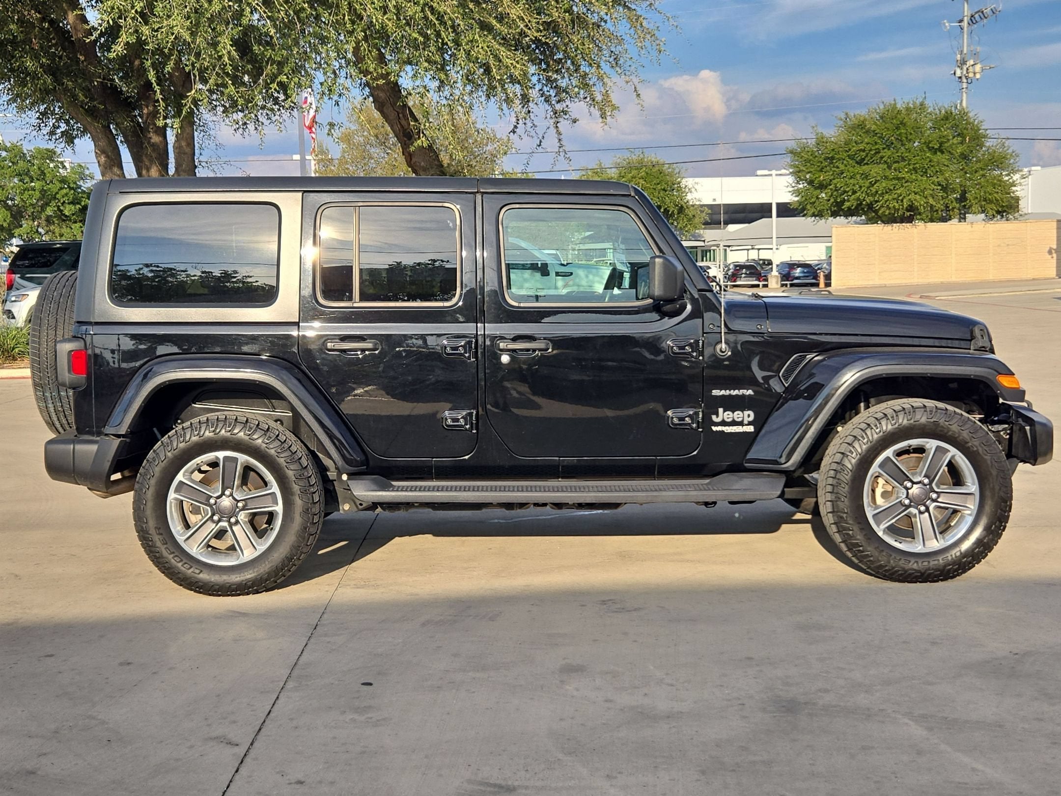 2020 Jeep Wrangler Unlimited Sahara