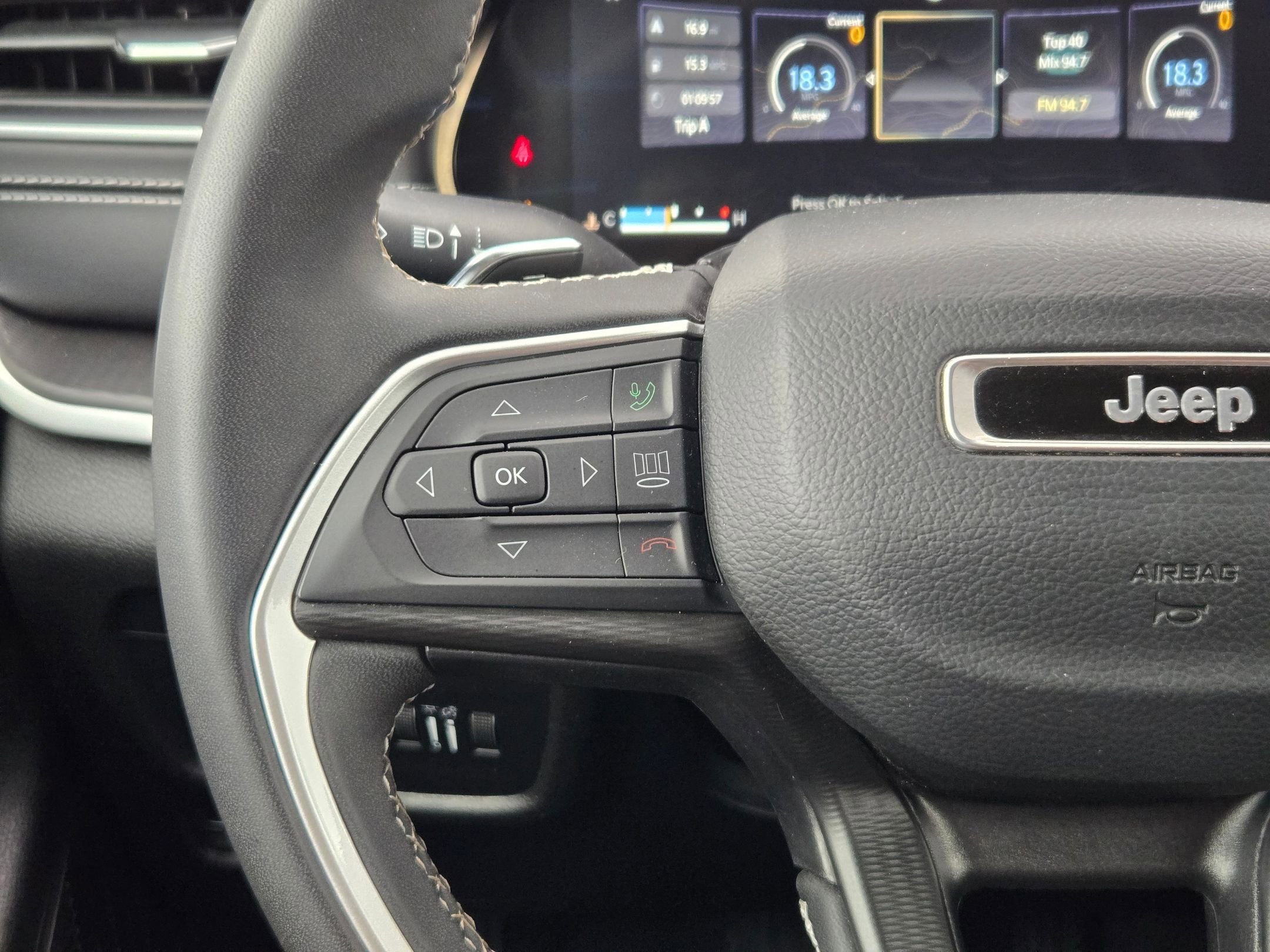 2024 Jeep Grand Cherokee Laredo