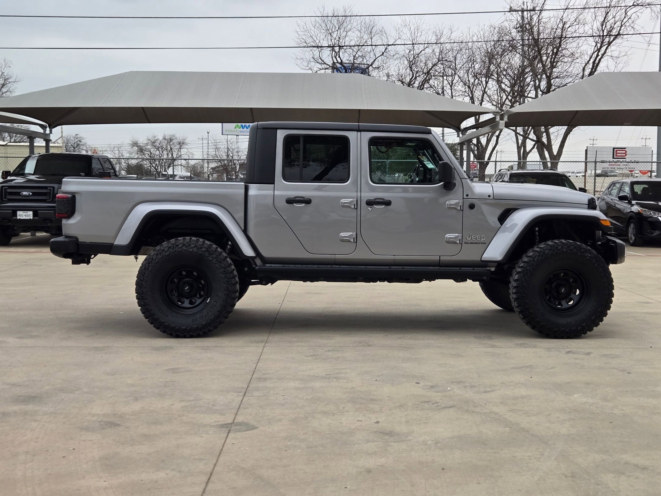 2020 Jeep Gladiator Overland