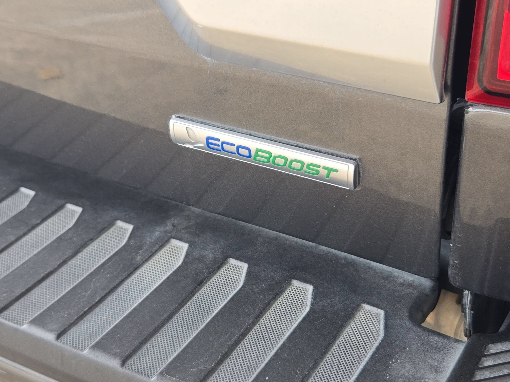 2018 Ford F-150 PLATUNUM
