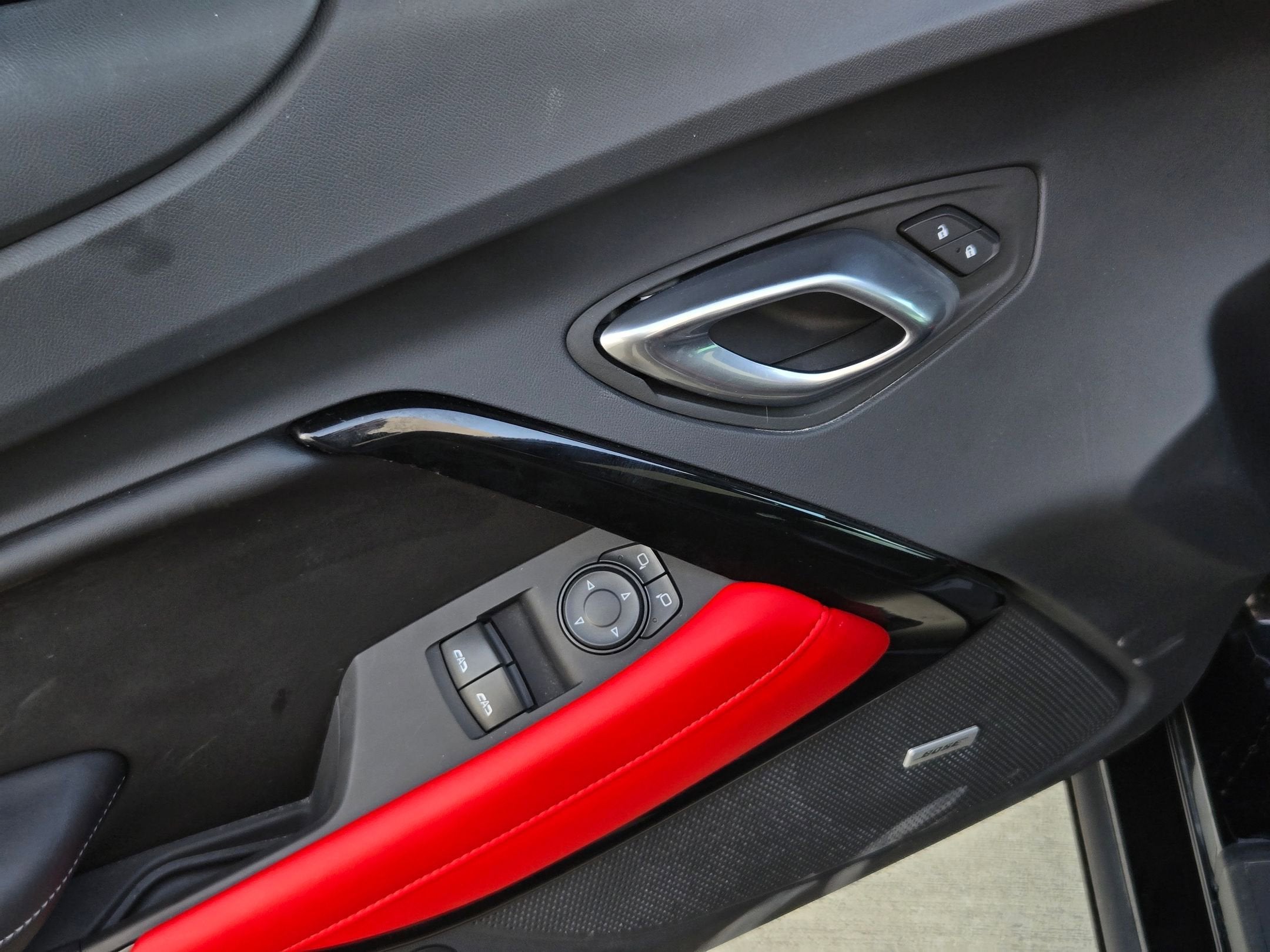 2023 Chevrolet Camaro 2LT