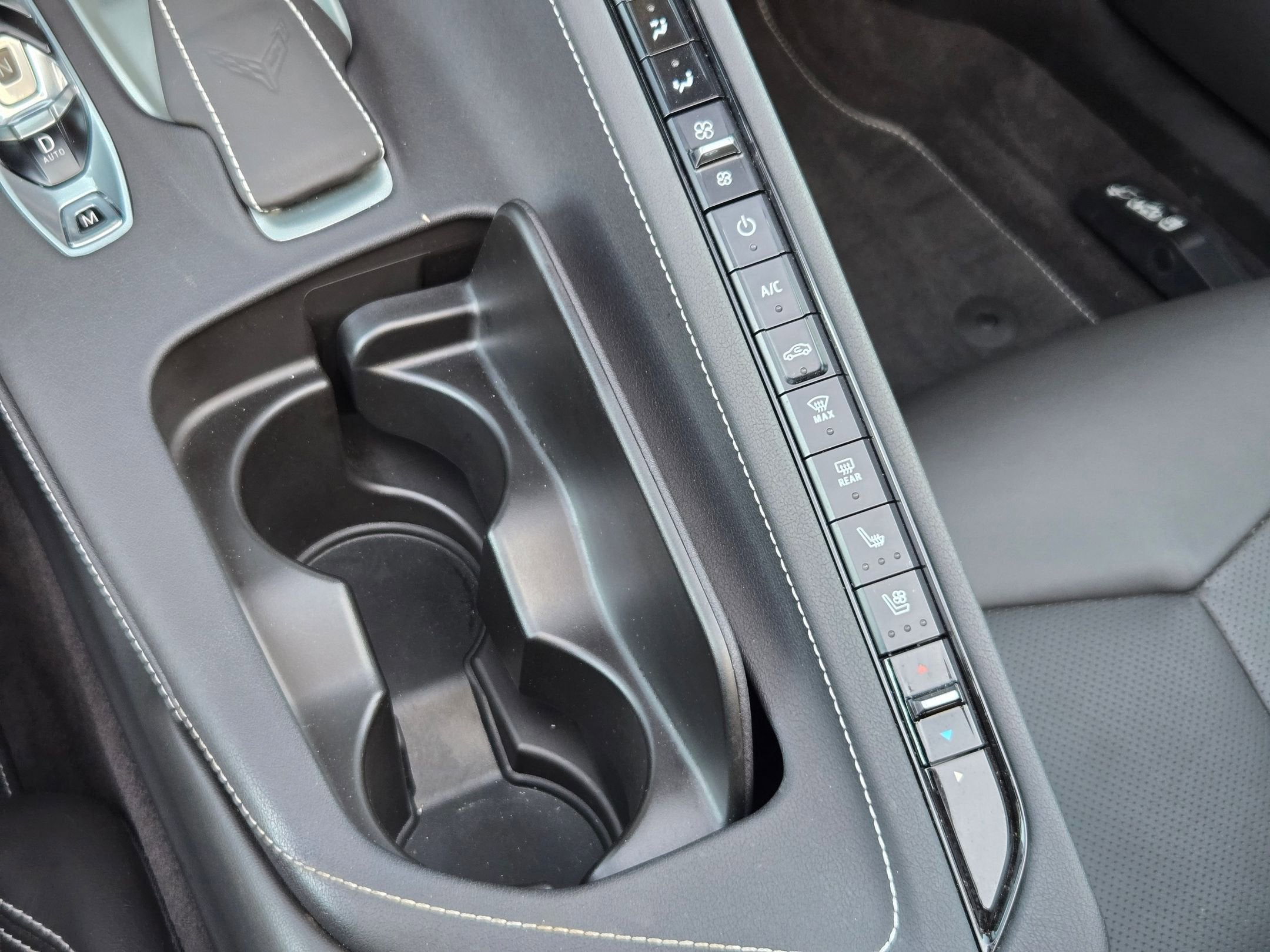 2023 Chevrolet Corvette 2LT