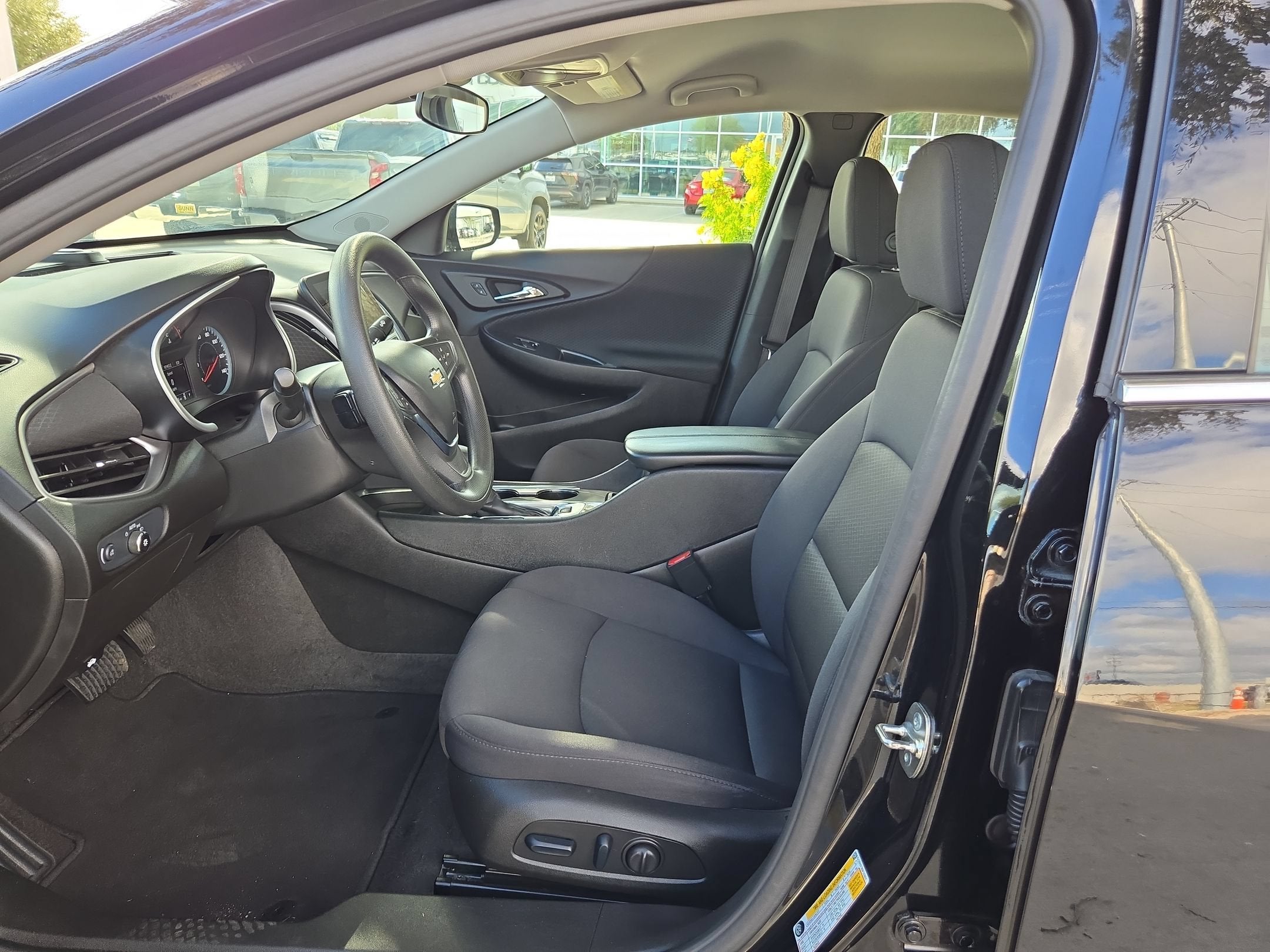 2025 Chevrolet Malibu LT
